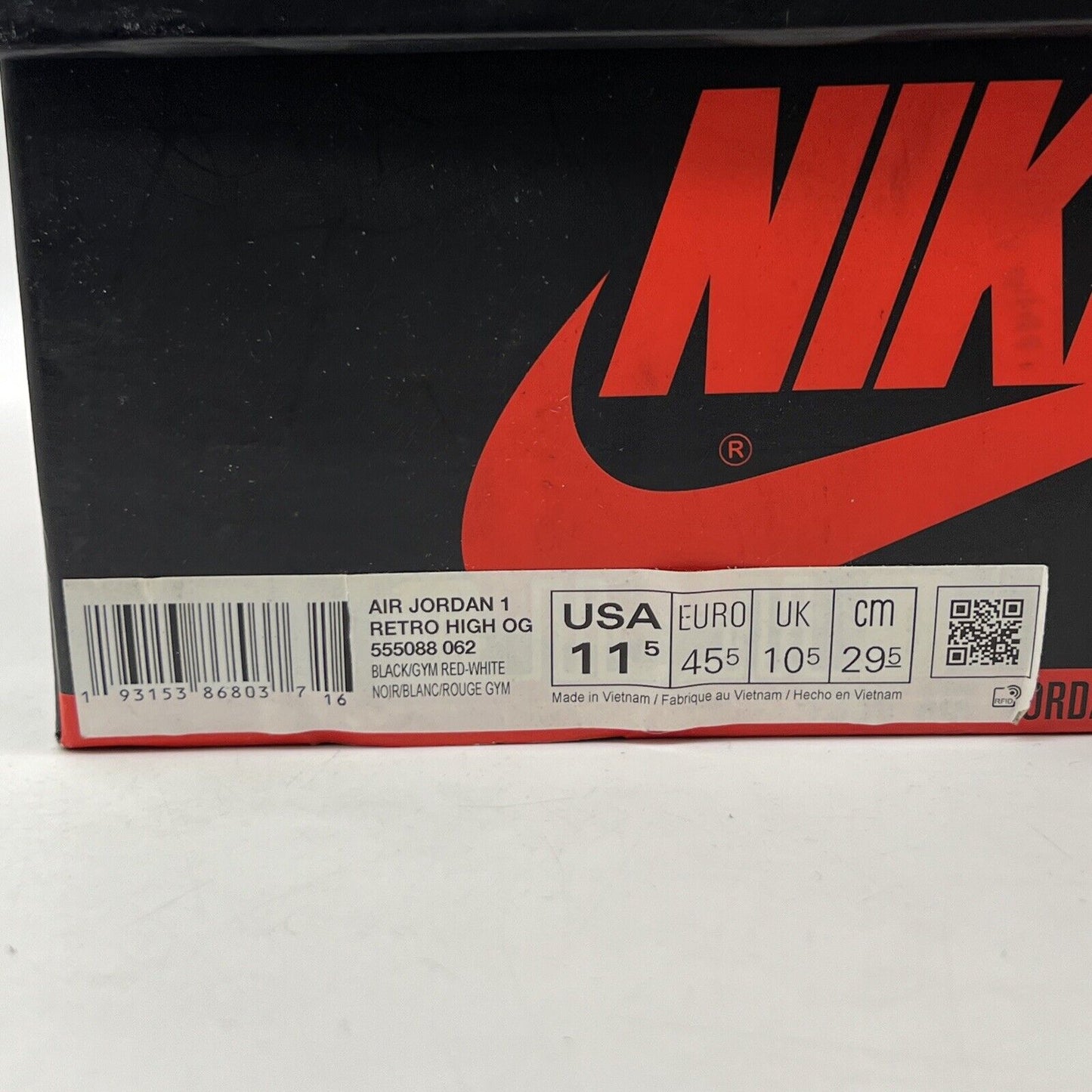 Size 11.5 - Jordan 1 Retro High OG Bloodline 2019 Black Red White (555088-062)