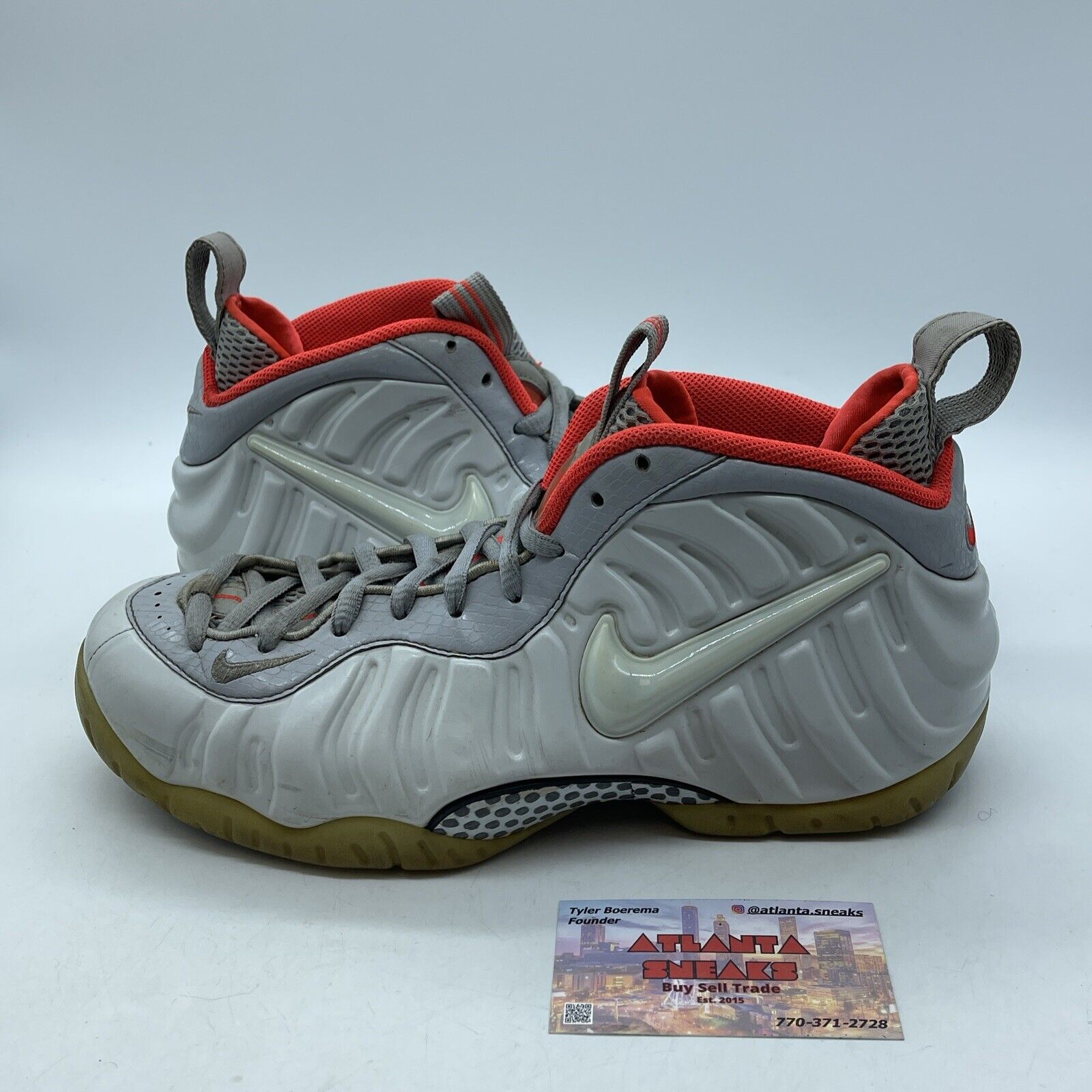 Size 8.5 - Nike Air Foamposite Pro Premium Pure Platinum Leather (616750-003)