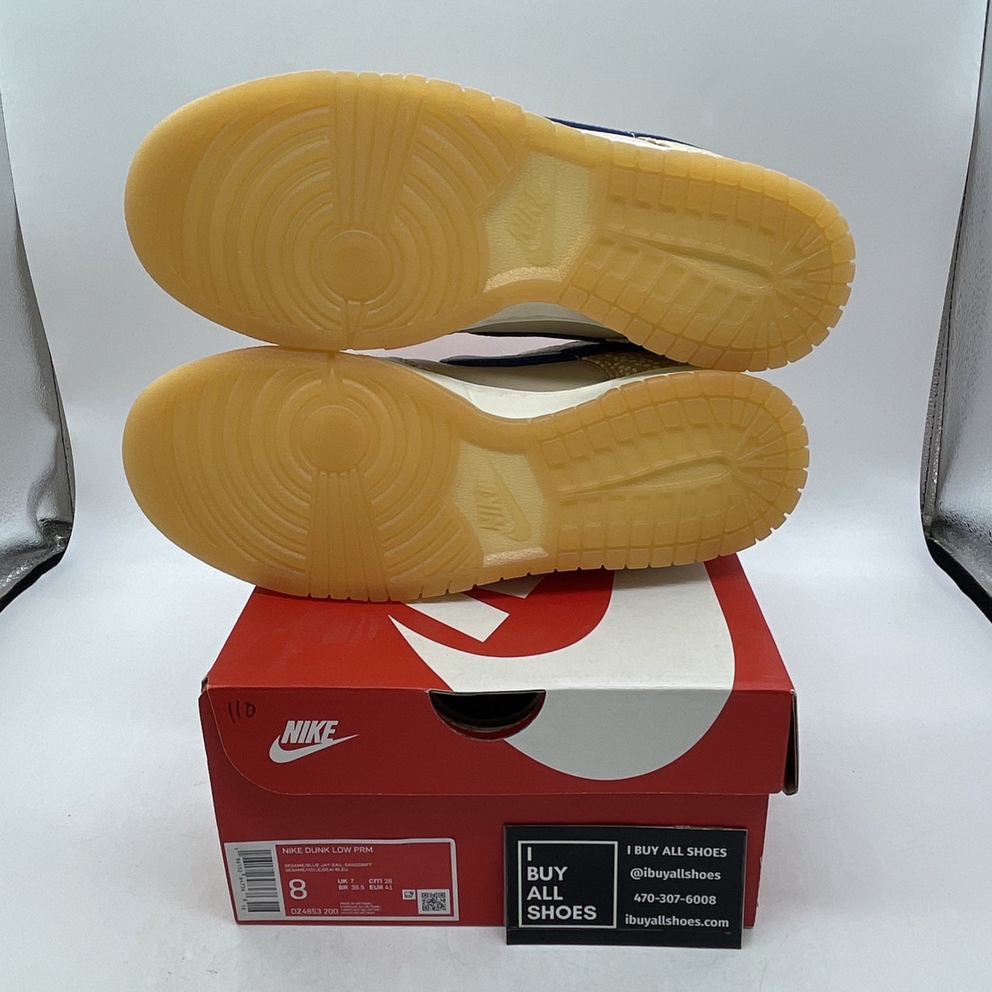 Size 8 - Nike Dunk Low Premium Montreal Bagel Sesame (DZ4853-200)