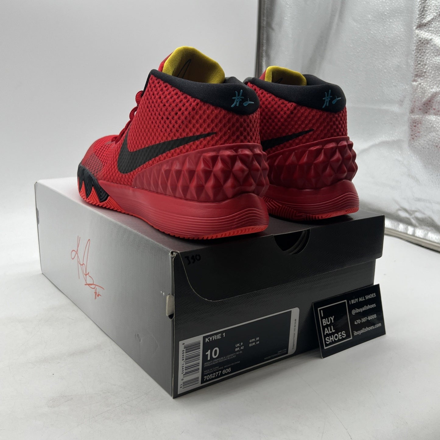 Size 10 - Nike Kyrie 1 Deceptive Red (705277-606)