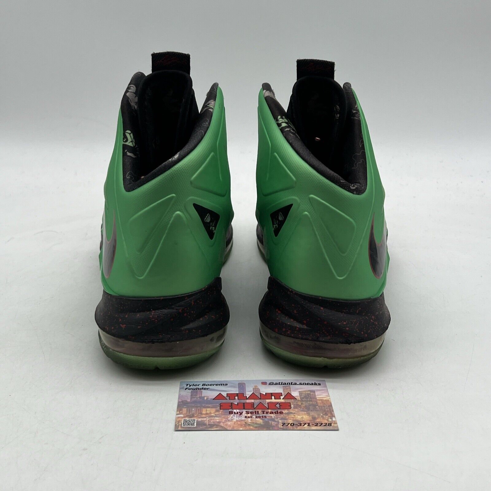 Size 9 - Nike LeBron 10 Cutting Jade (541100-303)