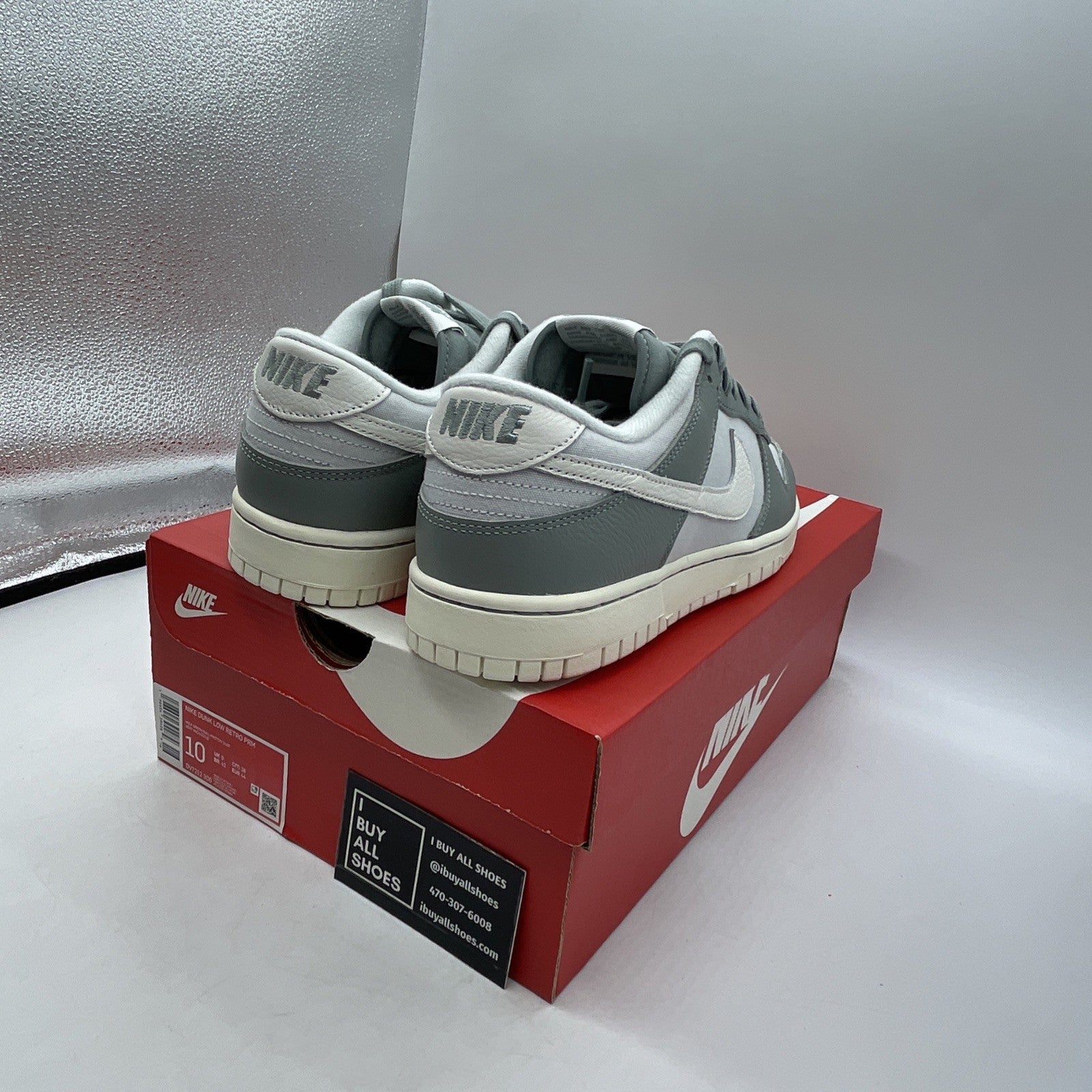 Size 10 - Nike Dunk Low Mica Green (DV7212-300)