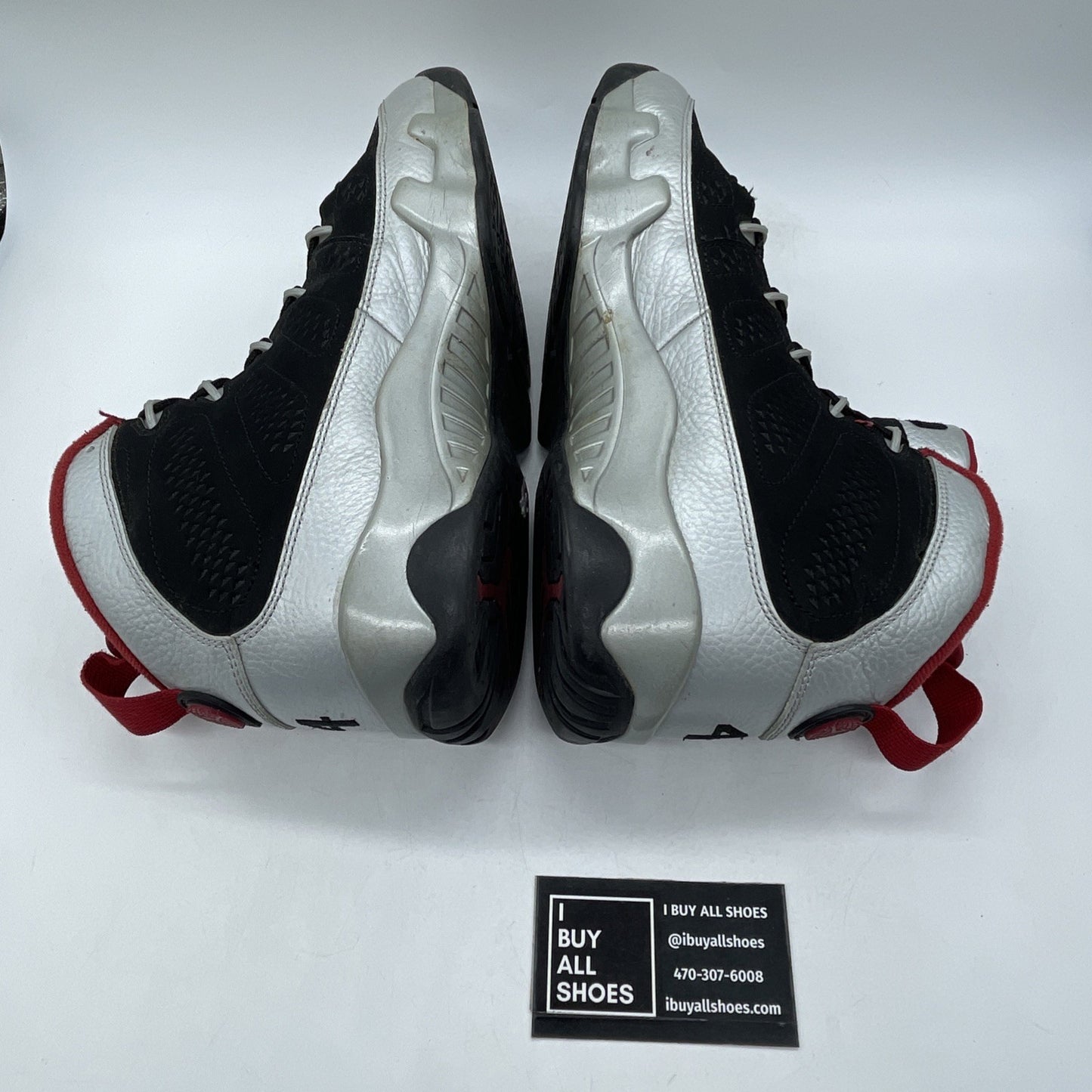 Size 10.5 - Air Jordan 9 Retro Johnny Kilroy (302370-012)