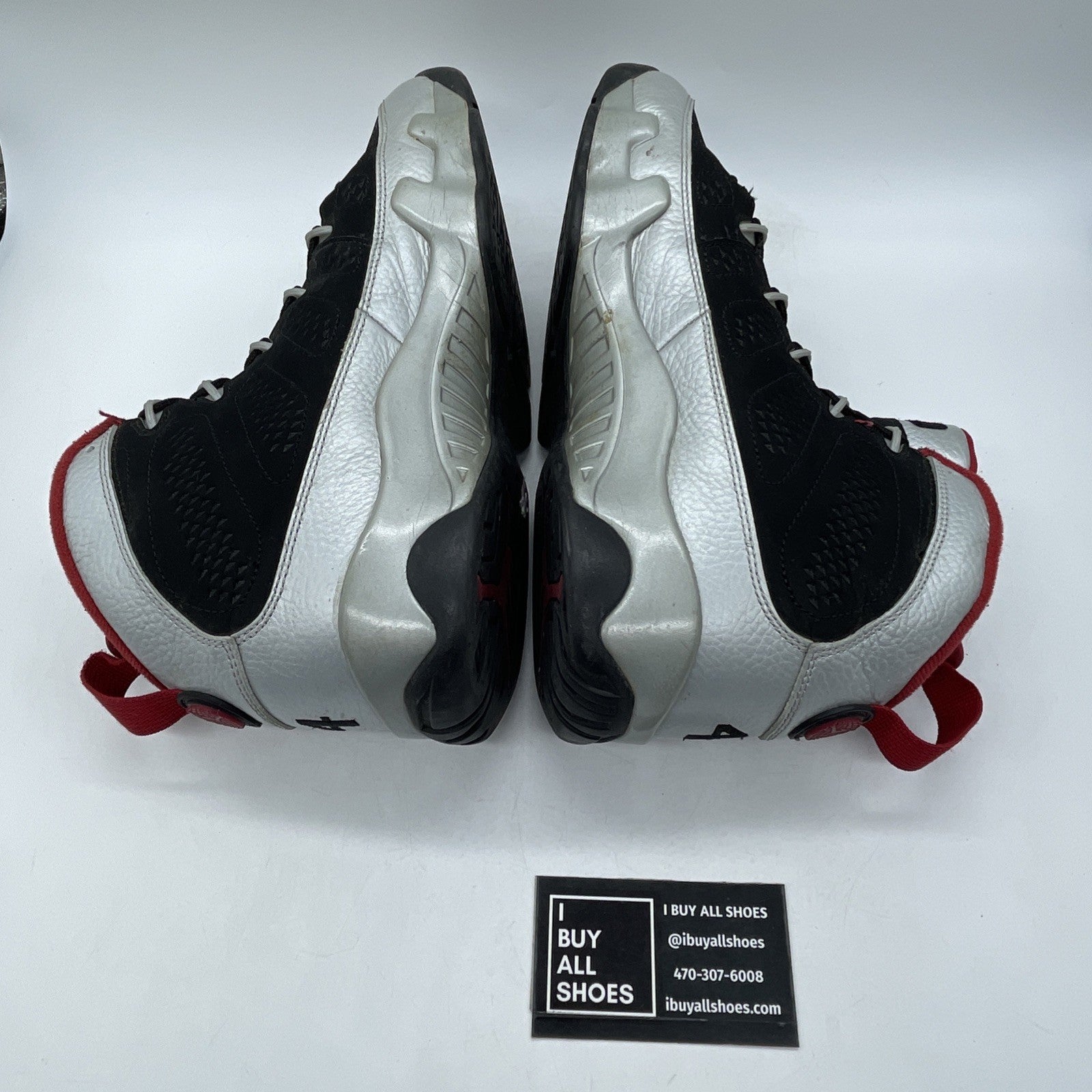 Size 10.5 - Air Jordan 9 Retro Johnny Kilroy (302370-012)