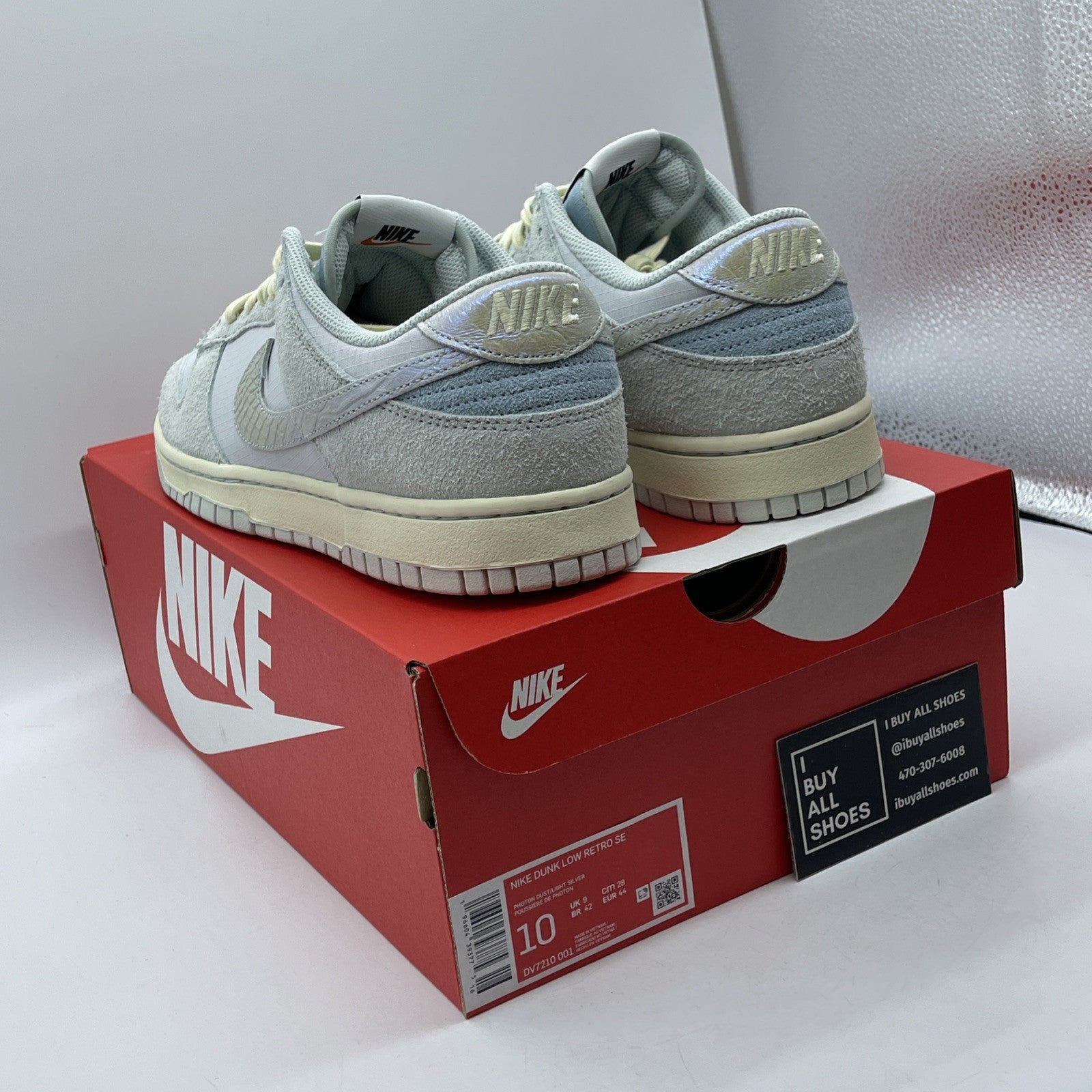 Size 10 - Nike Dunk SE Low Gone Fishing - Chinook Salmon Grey (DV7210-001)