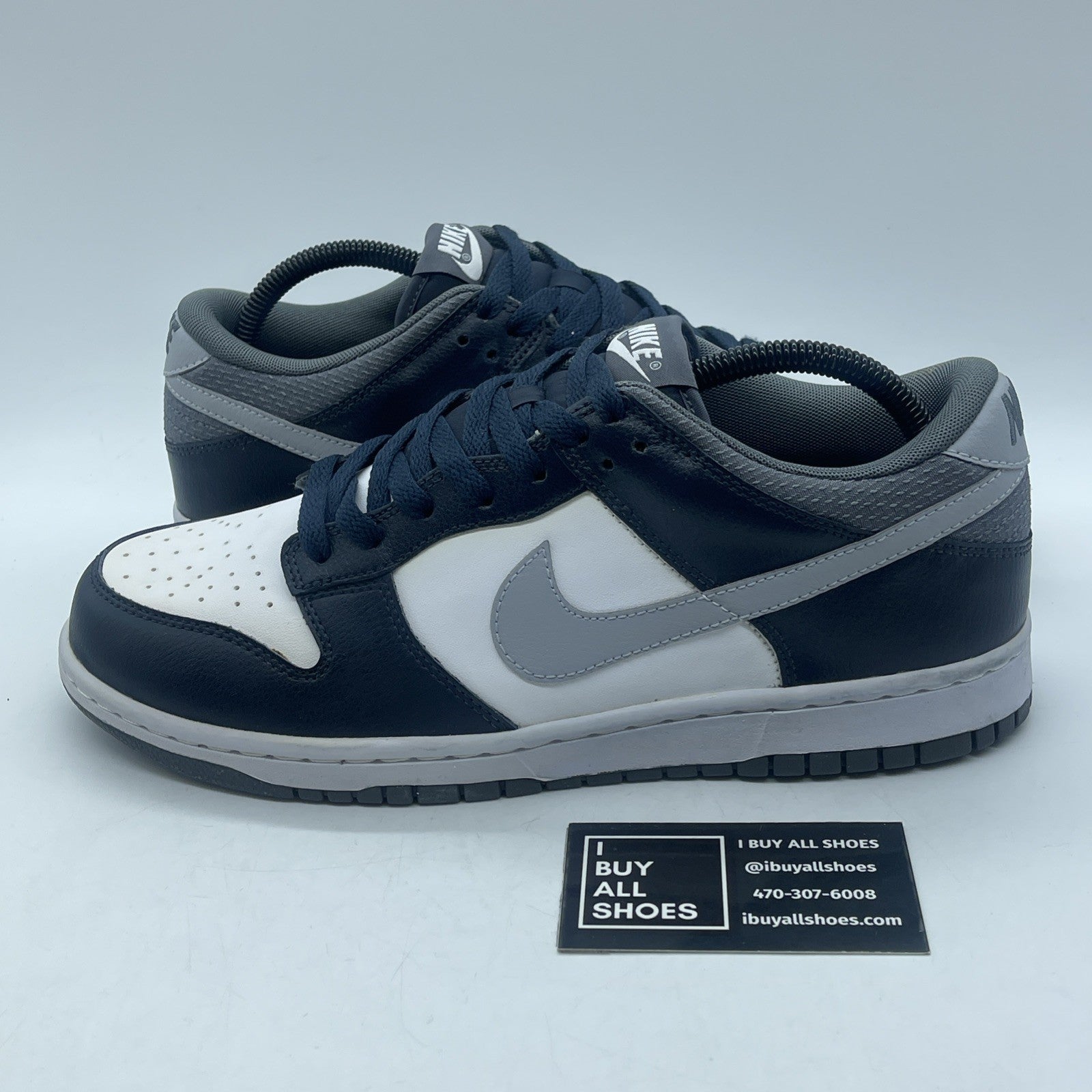 Size 9 - Nike Dunk Low Wolf Grey Light Obsidian Georgetown Youth W (318019-112)