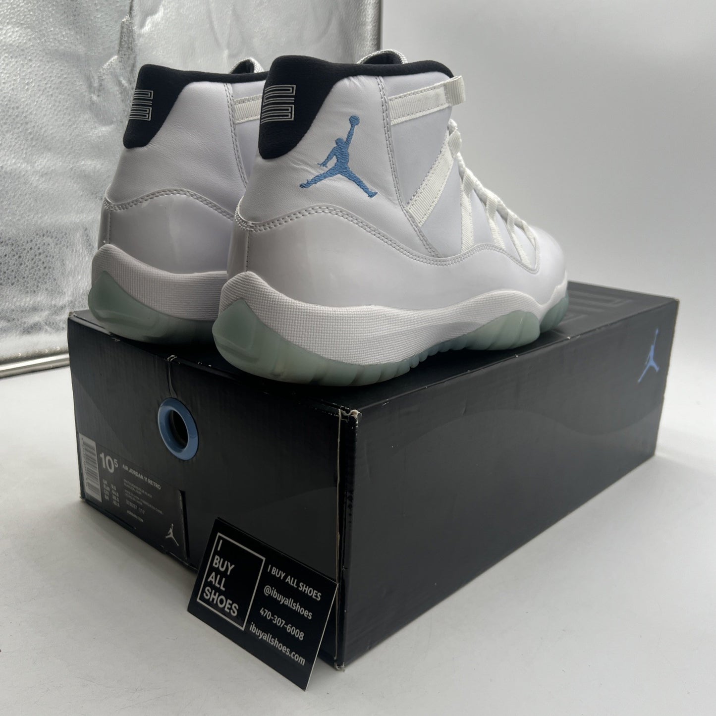 Size 10.5 - Air Jordan 11 Retro High Legend Blue (378037-117)