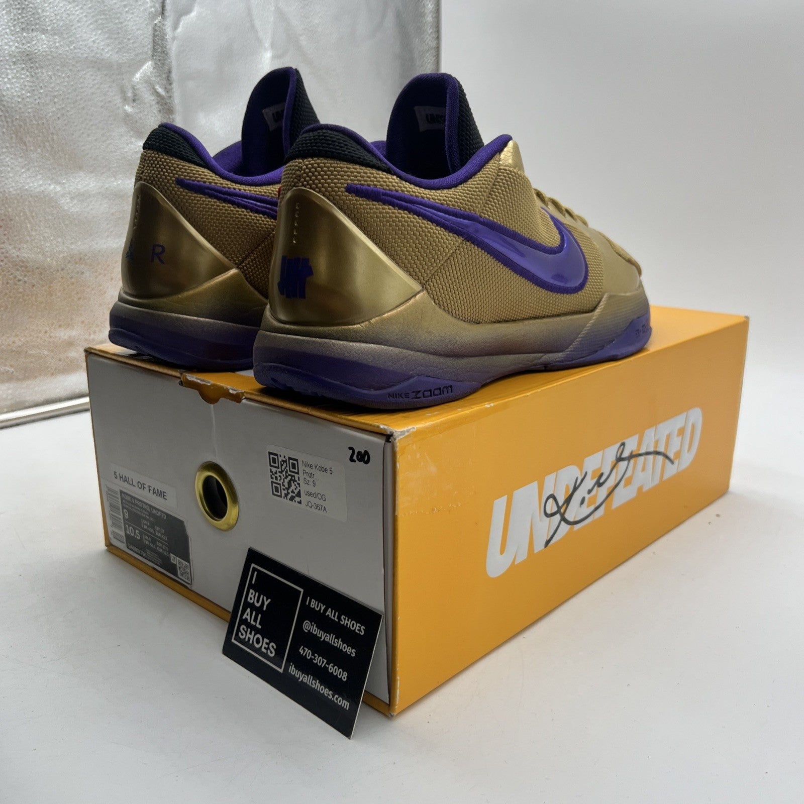Size 9 - Nike Zoom Kobe 5 Protro x Undefeated Hall Of Fame (DA6809-700)