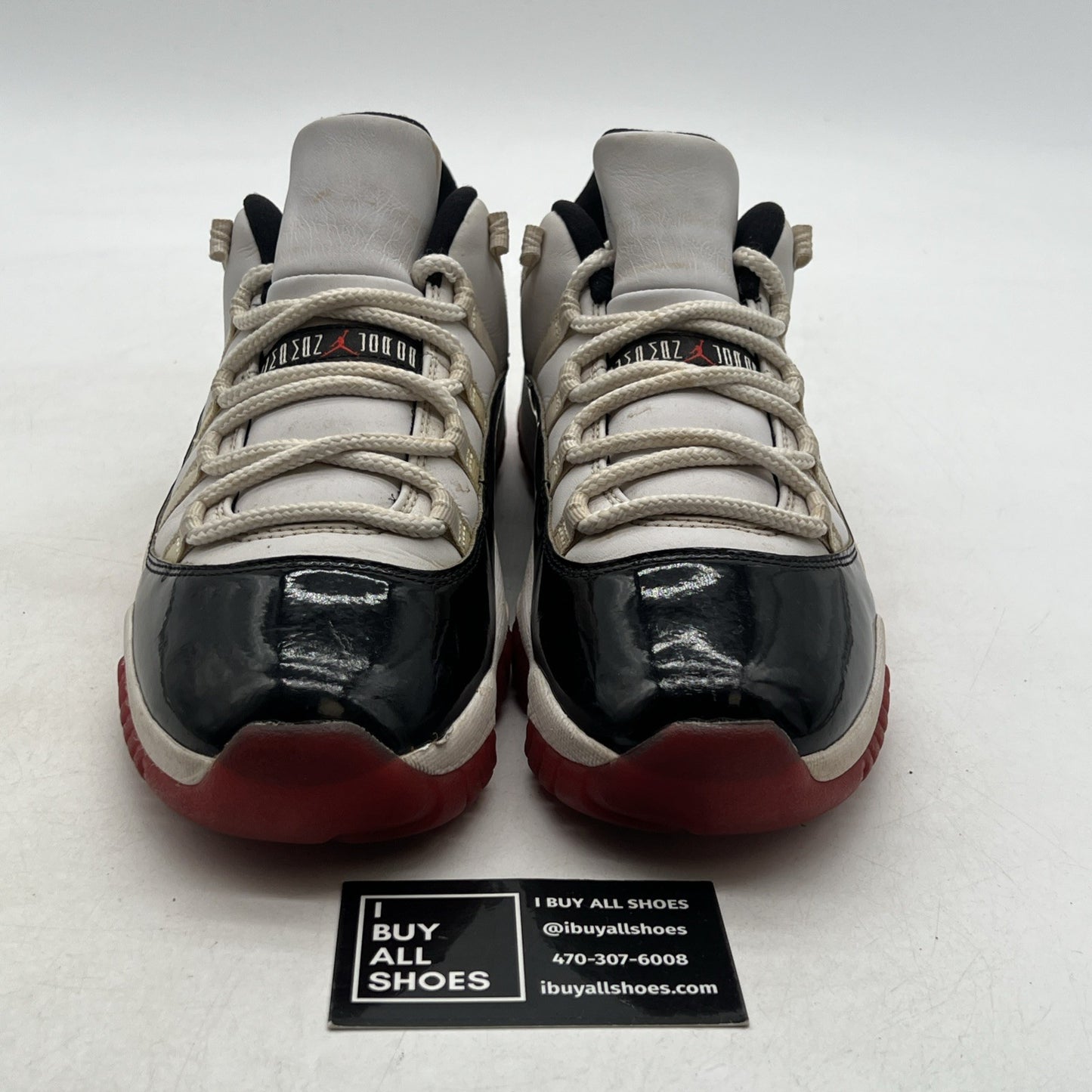 Size 8.5 - Air Jordan 11 Retro Low Concord-Bred (AV2187-160)