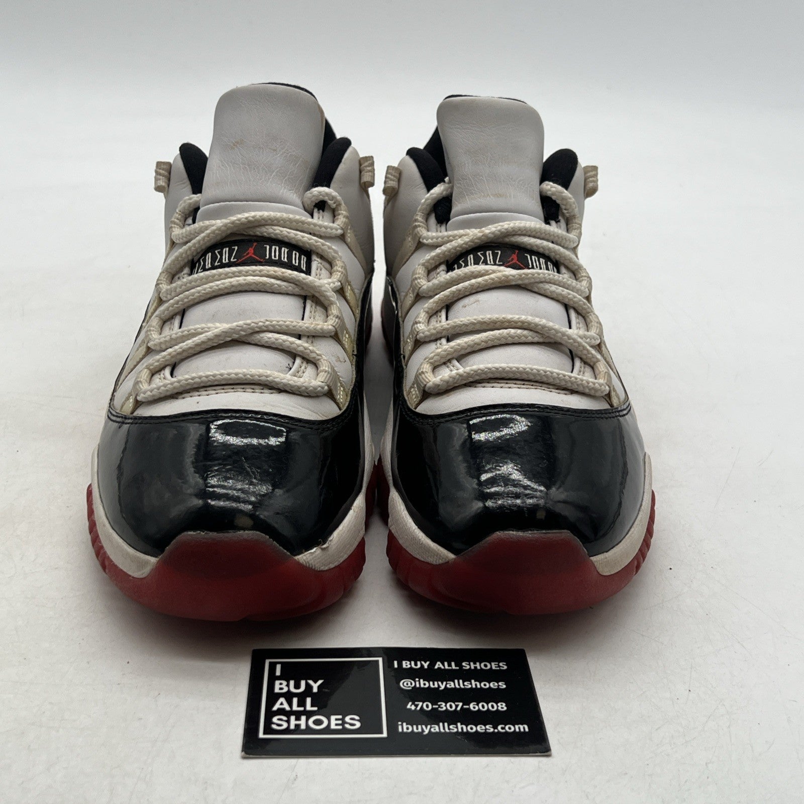 Size 8.5 - Air Jordan 11 Retro Low Concord-Bred (AV2187-160)