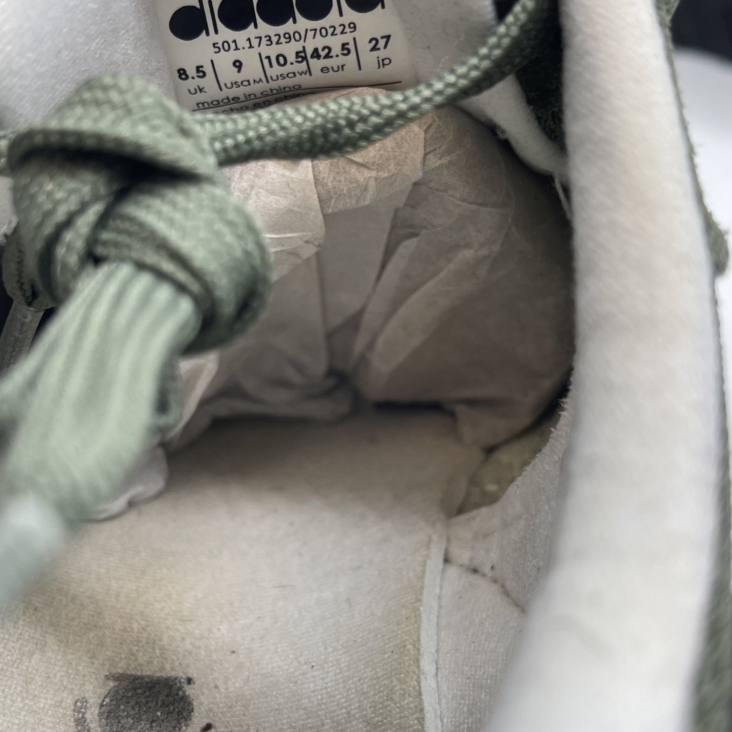 Size 9 - Diadora N902 S Mesh Italia Olive Green/ White/ Red (90395)