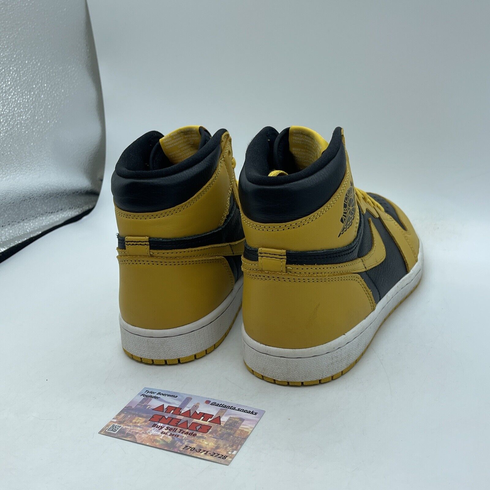 Size 8 - Jordan 1 Retro OG High Pollen Yellow Black White Leather (555088-701)