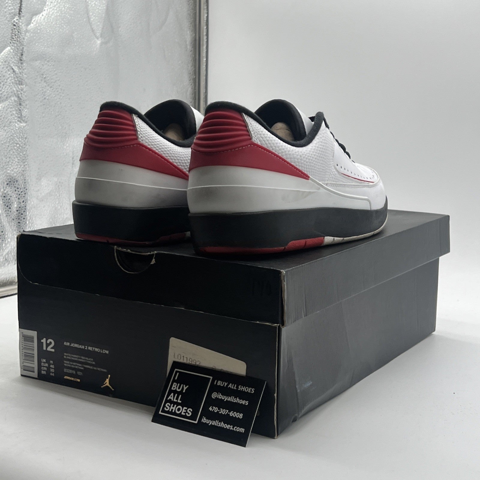 Size 12 - Air Jordan 2 Retro 2016 Low Chicago (832819-101)