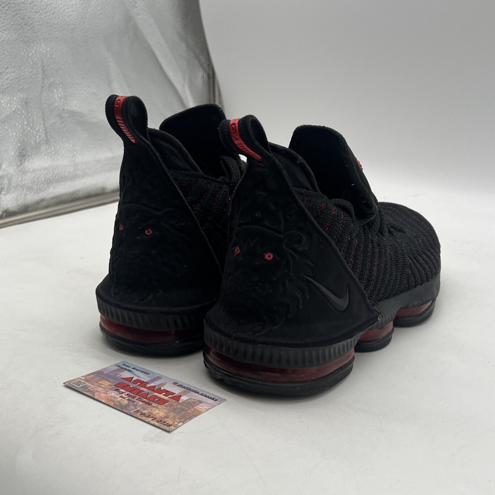 Size 9 - Nike LeBron 16 Fresh Bred (AO2588-002)