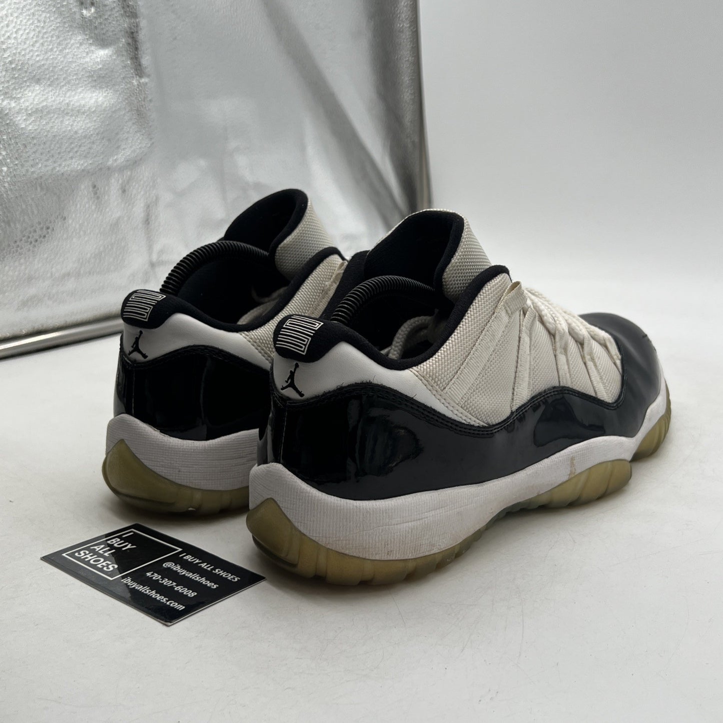 Size 10 - Air Jordan 11 Retro Low Concord (528895-153)