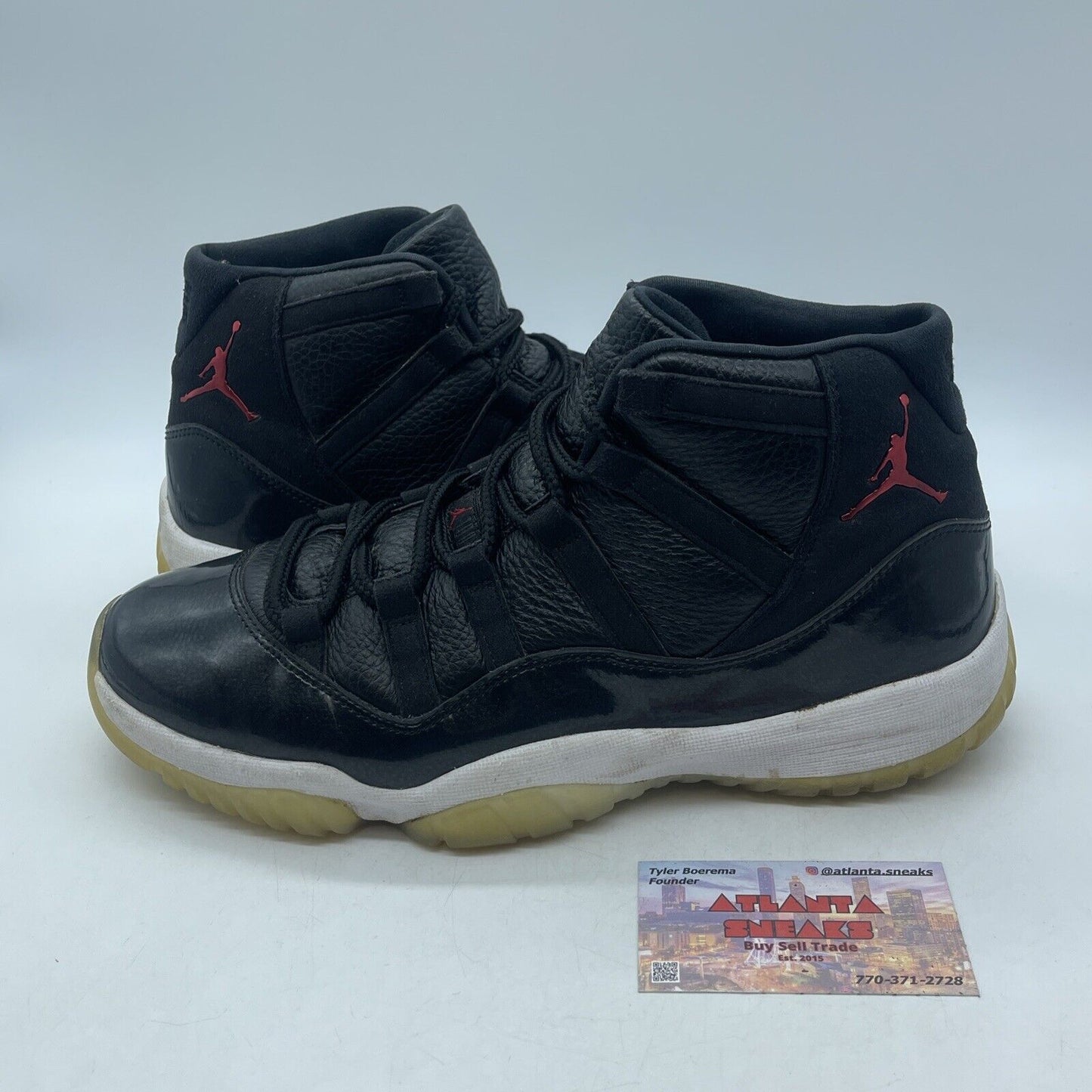Size 10.5 - Jordan 11 Retro 72-10 2015 White Black Suede Leather (378037-002)