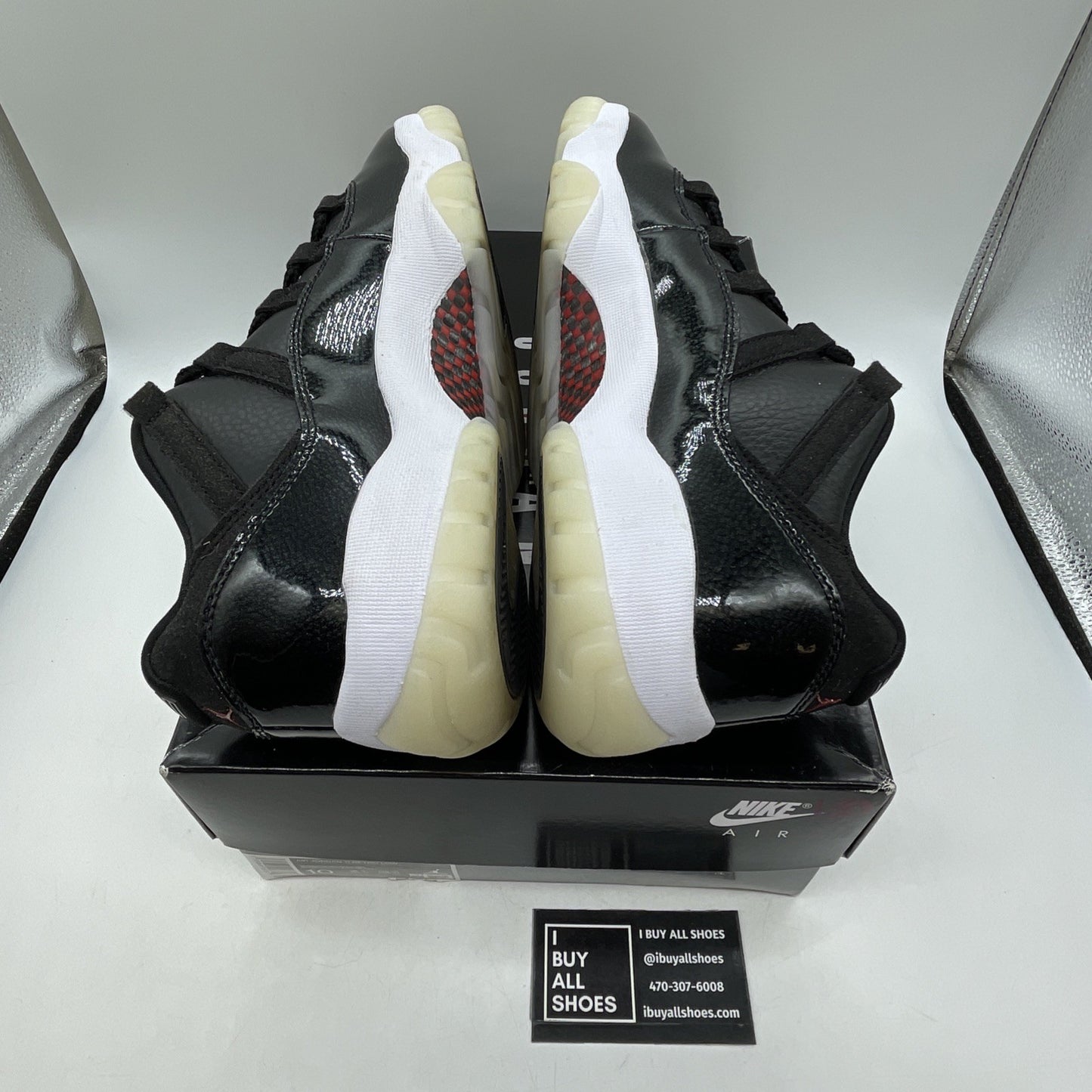 Size 10 - Air Jordan 11 Retro Low 72-10 (AV2187-001)