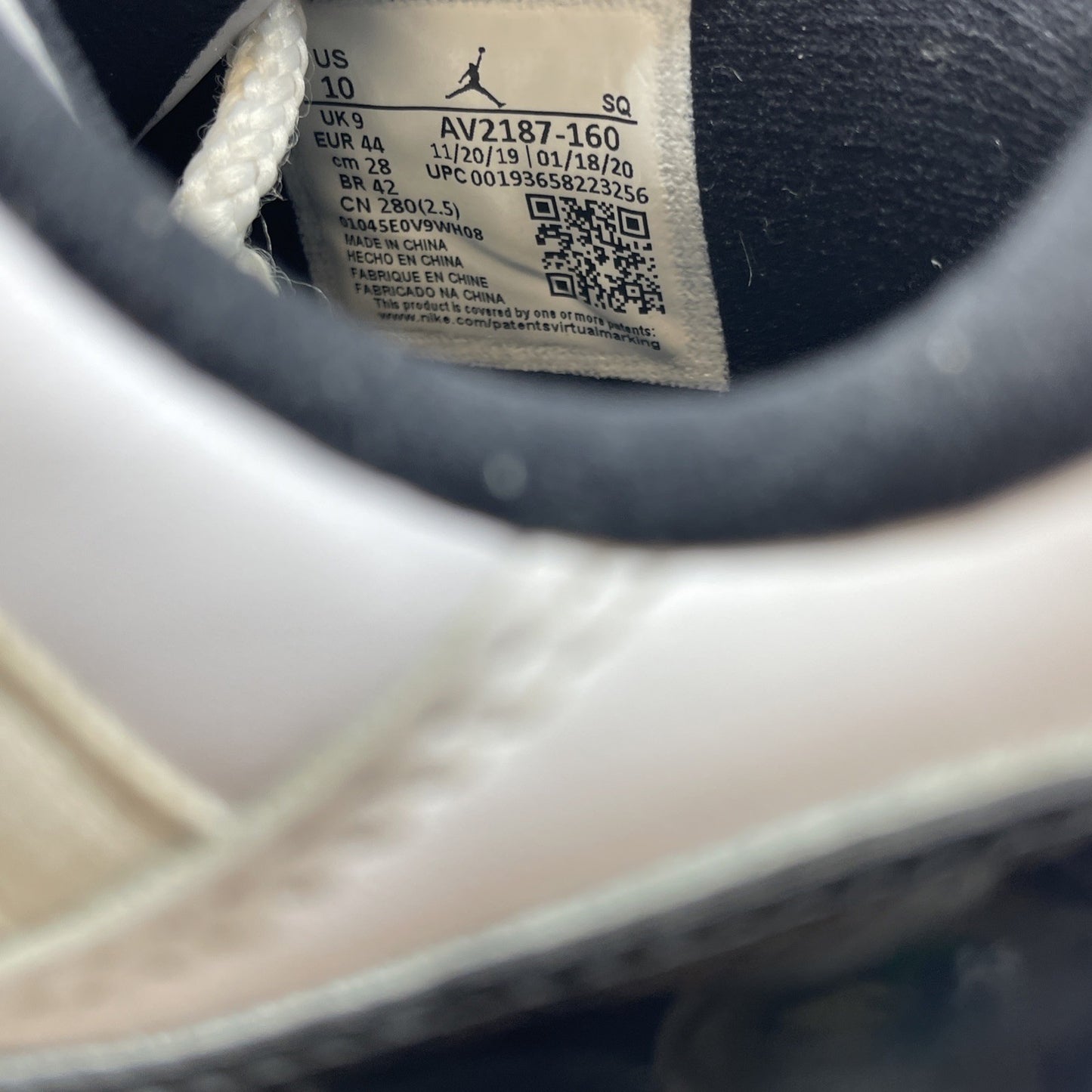 Size 10 - Air Jordan 11 Retro Low Concord-Bred Black White Leather (AV2187-160)