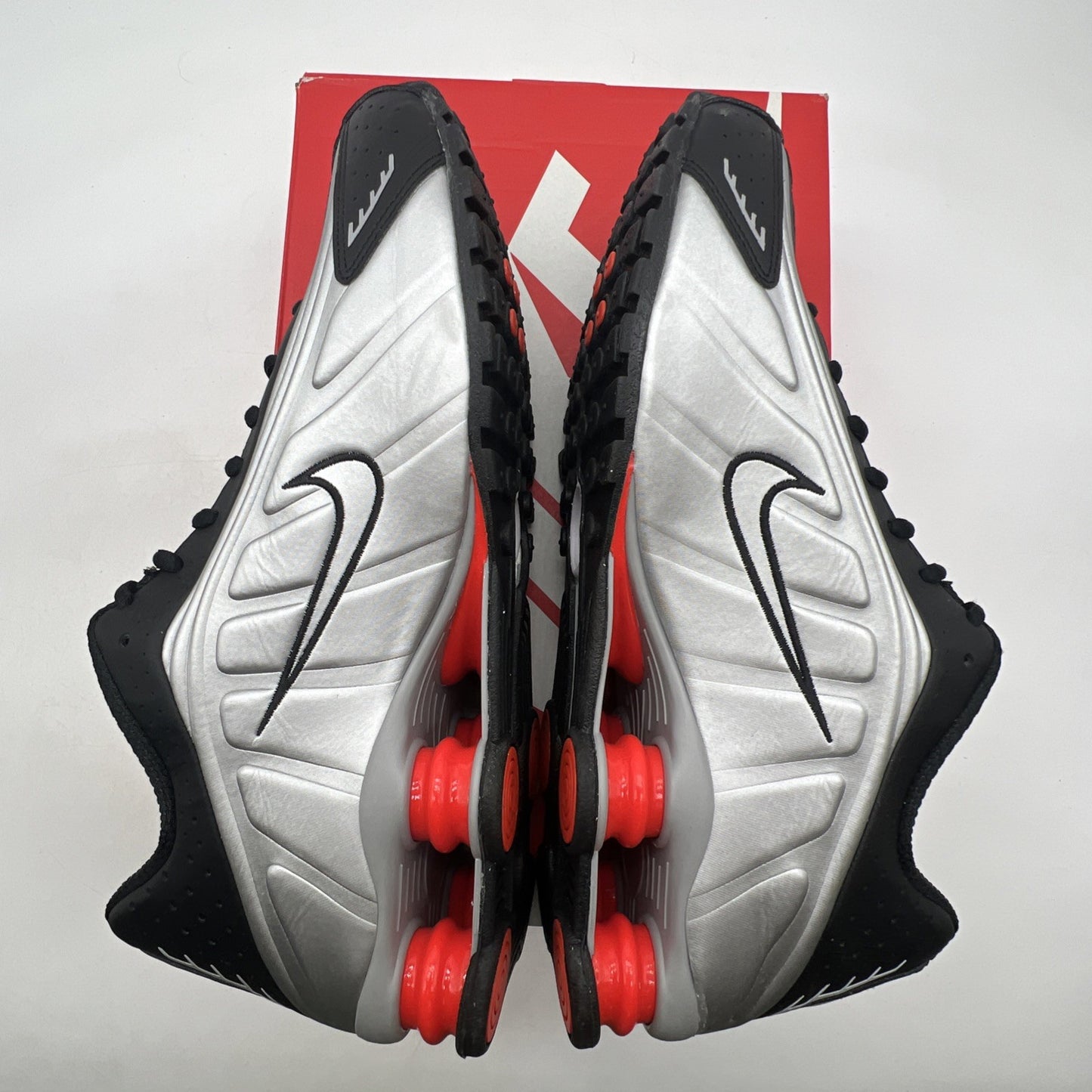 Size 11 - Nike Shox R4 Retro 2019 OG (BV1111-008)