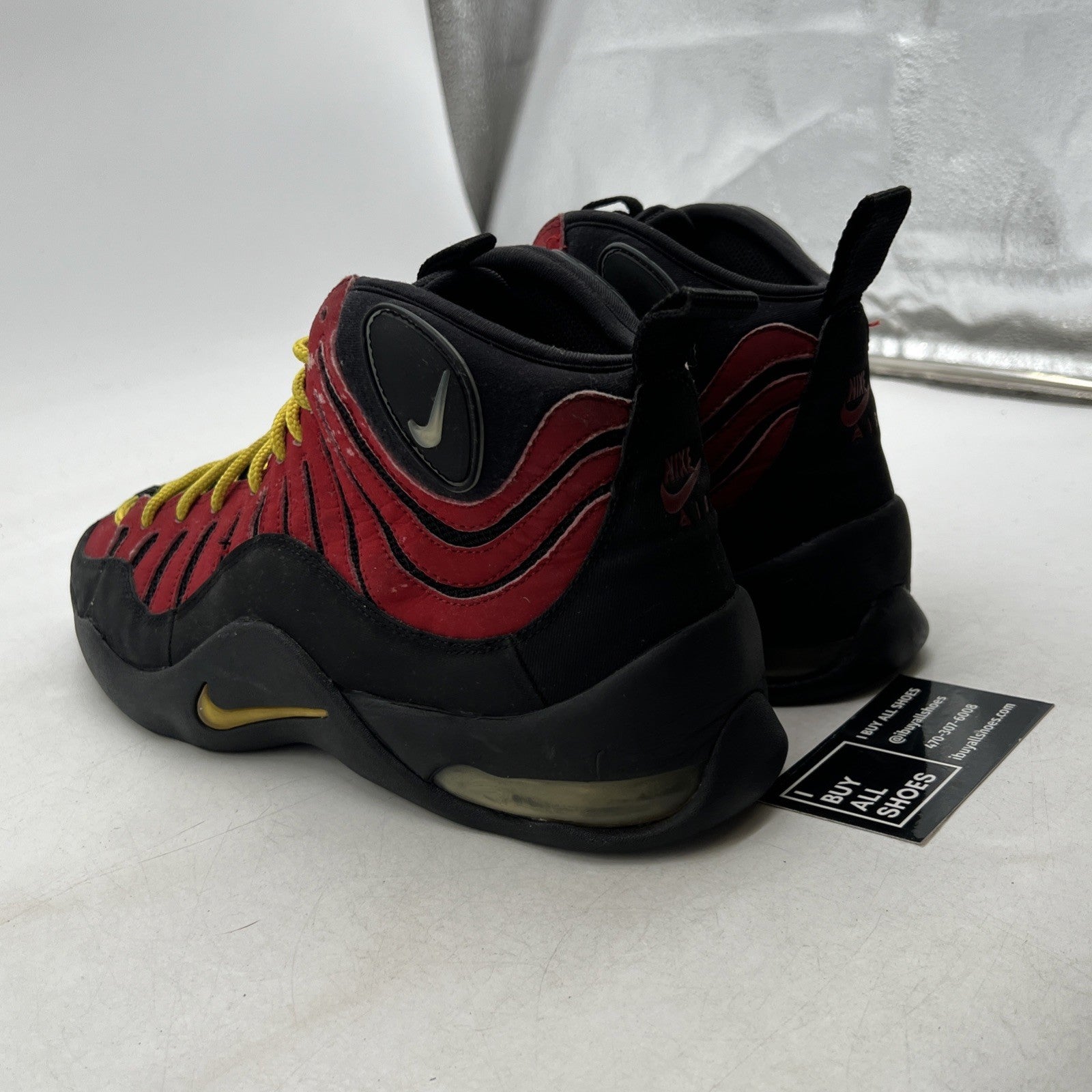 Size 10.5 - Nike Air Bakin 2013 Black Red (316383-001)