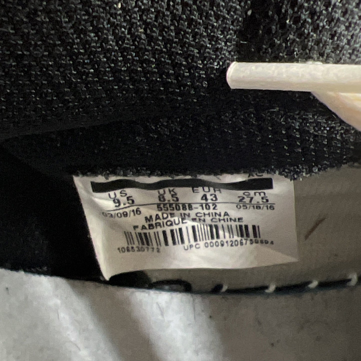 Size 9.5 - Air Jordan 1 Retro OG Premium High Yin Yang (555088-102)