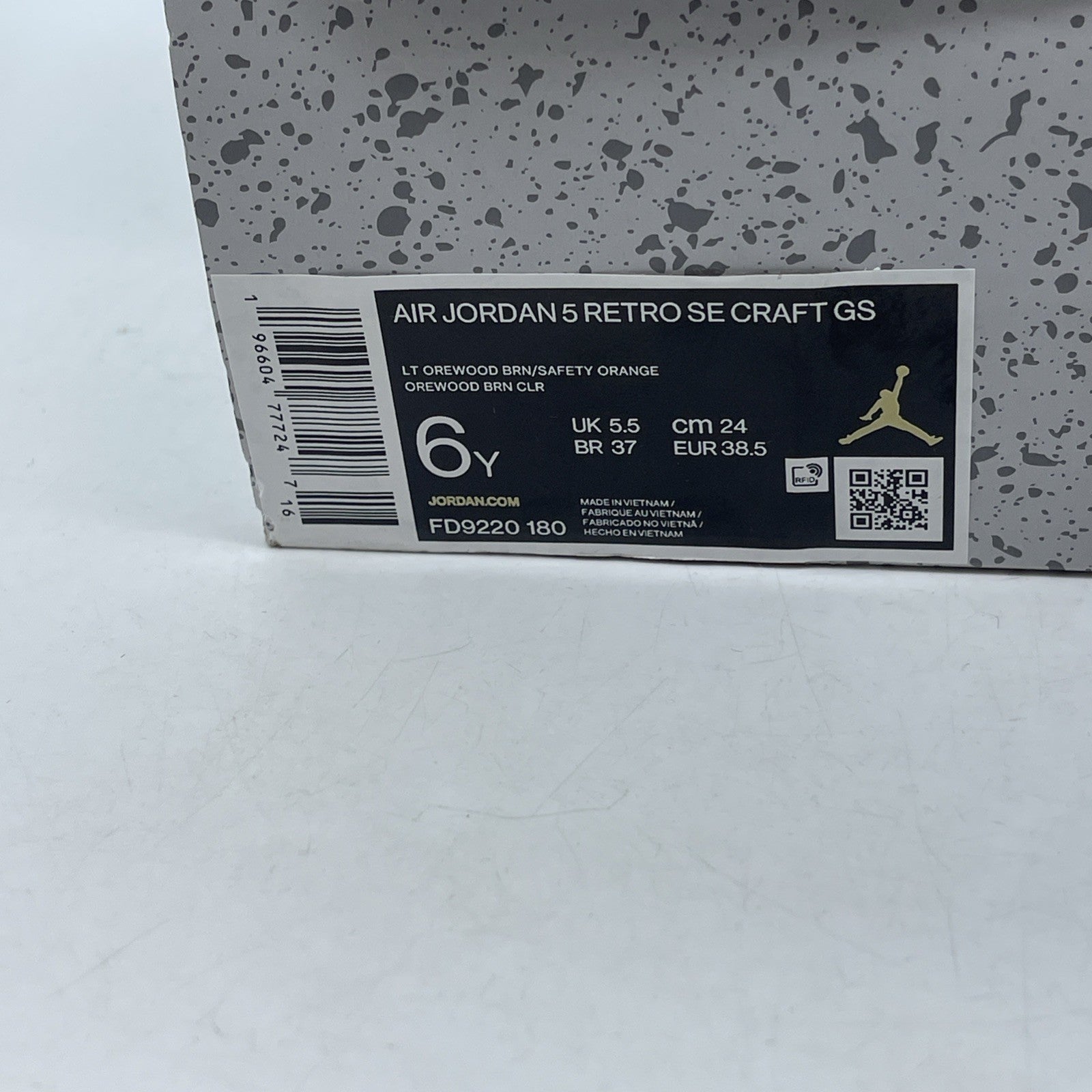 Size 6Y (GS) - Air Jordan 5 Retro SE Mid Craft (FD9220-180)