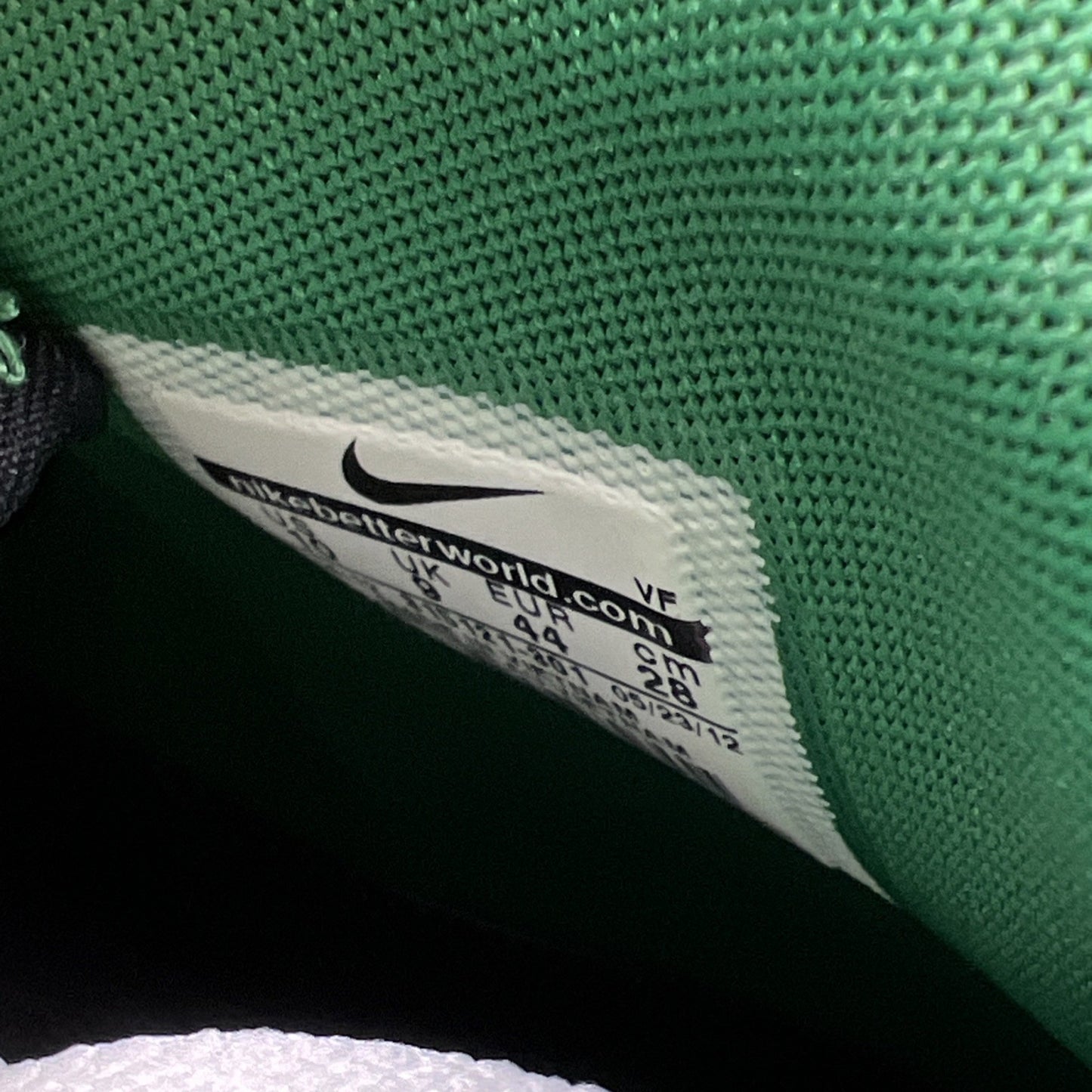 Size 10 - Nike Air Force 1 '07 High Pine Green (315121-301)