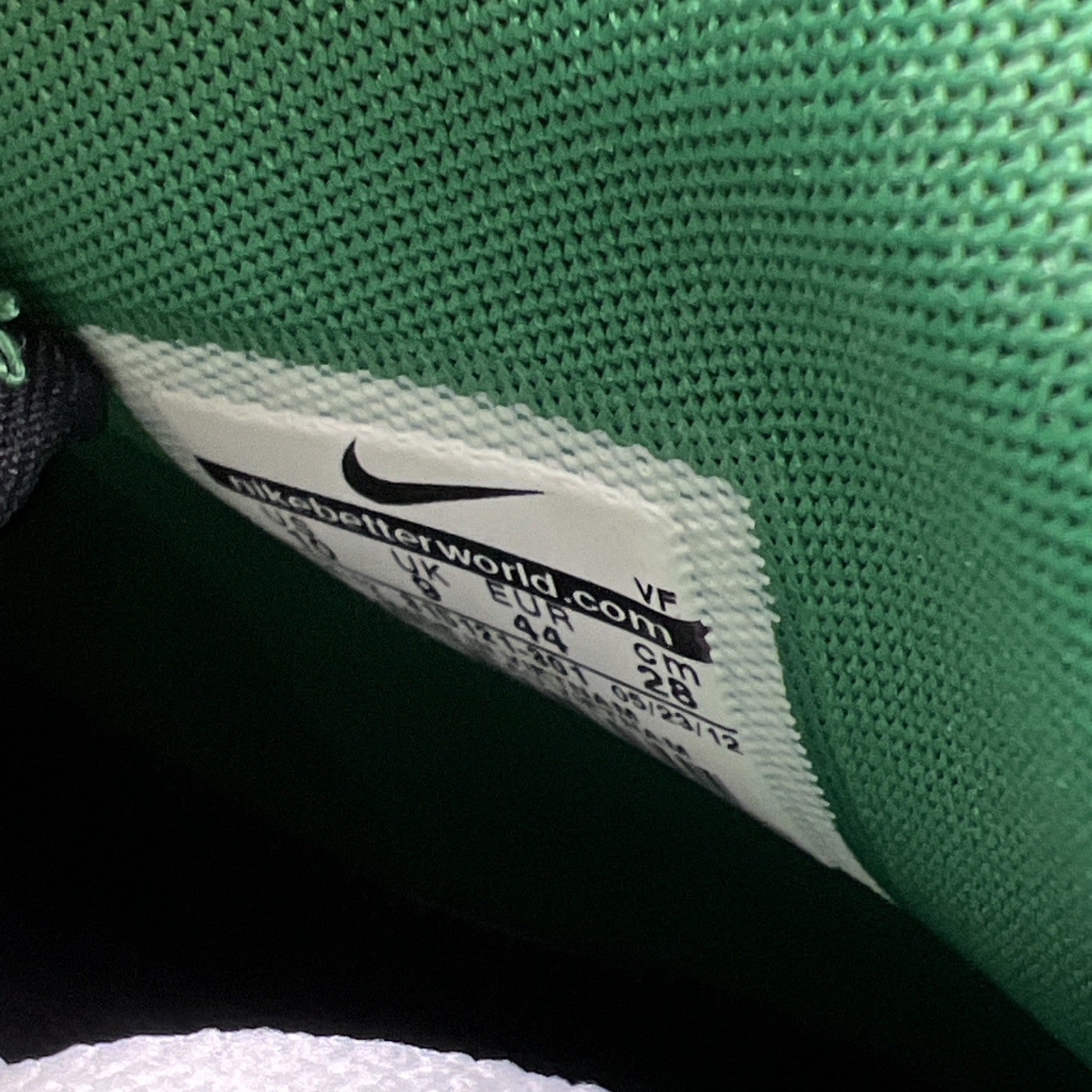 Size 10 - Nike Air Force 1 '07 High Pine Green (315121-301)