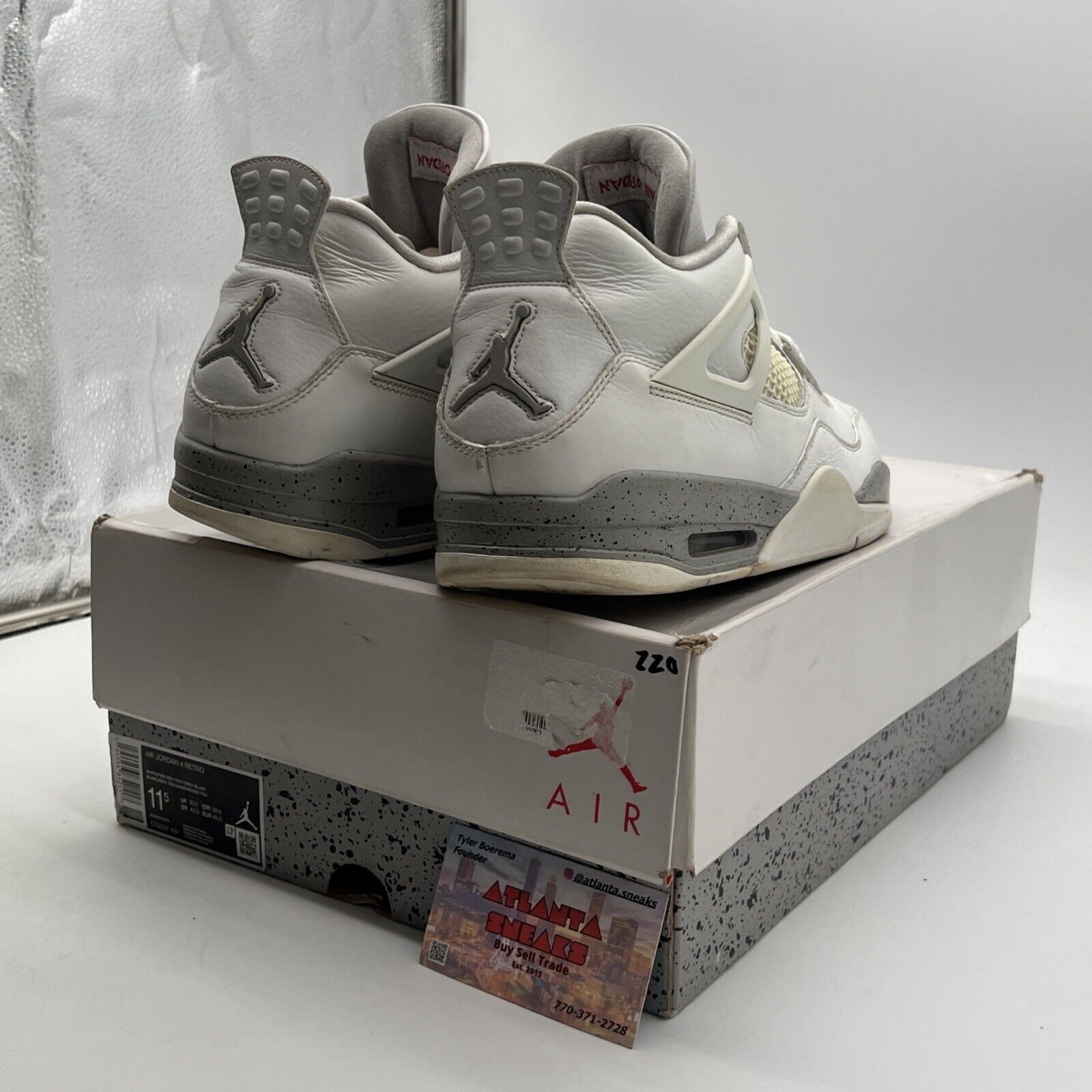 Size 11.5 - Air Jordan 4 Retro Mid White Oreo (CT8527-100)