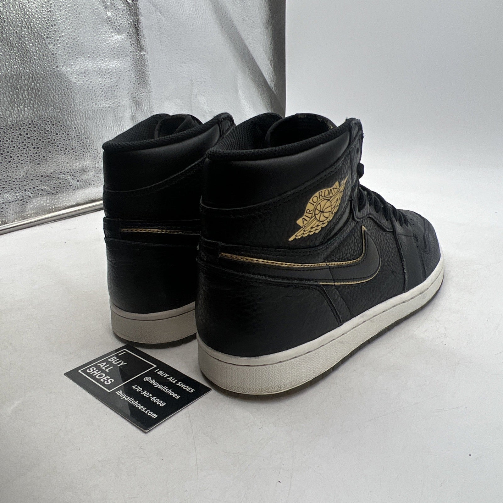 Size 9.5 - Air Jordan 1 Retro OG High City of Flight (555088-031)