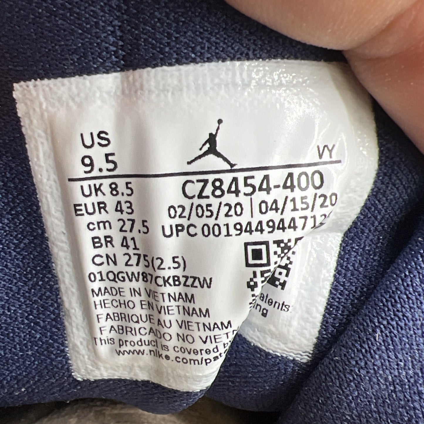 Size 9.5 - Air Jordan 1 Low USA - CZ8454-400