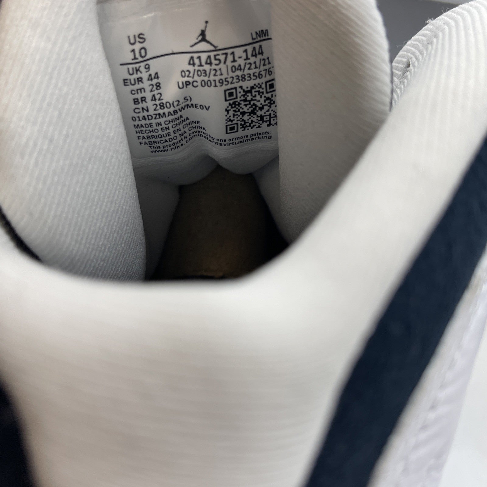 Size 10 - Jordan 13 Retro Obsidian Blue White Suede Leather (414571-144)
