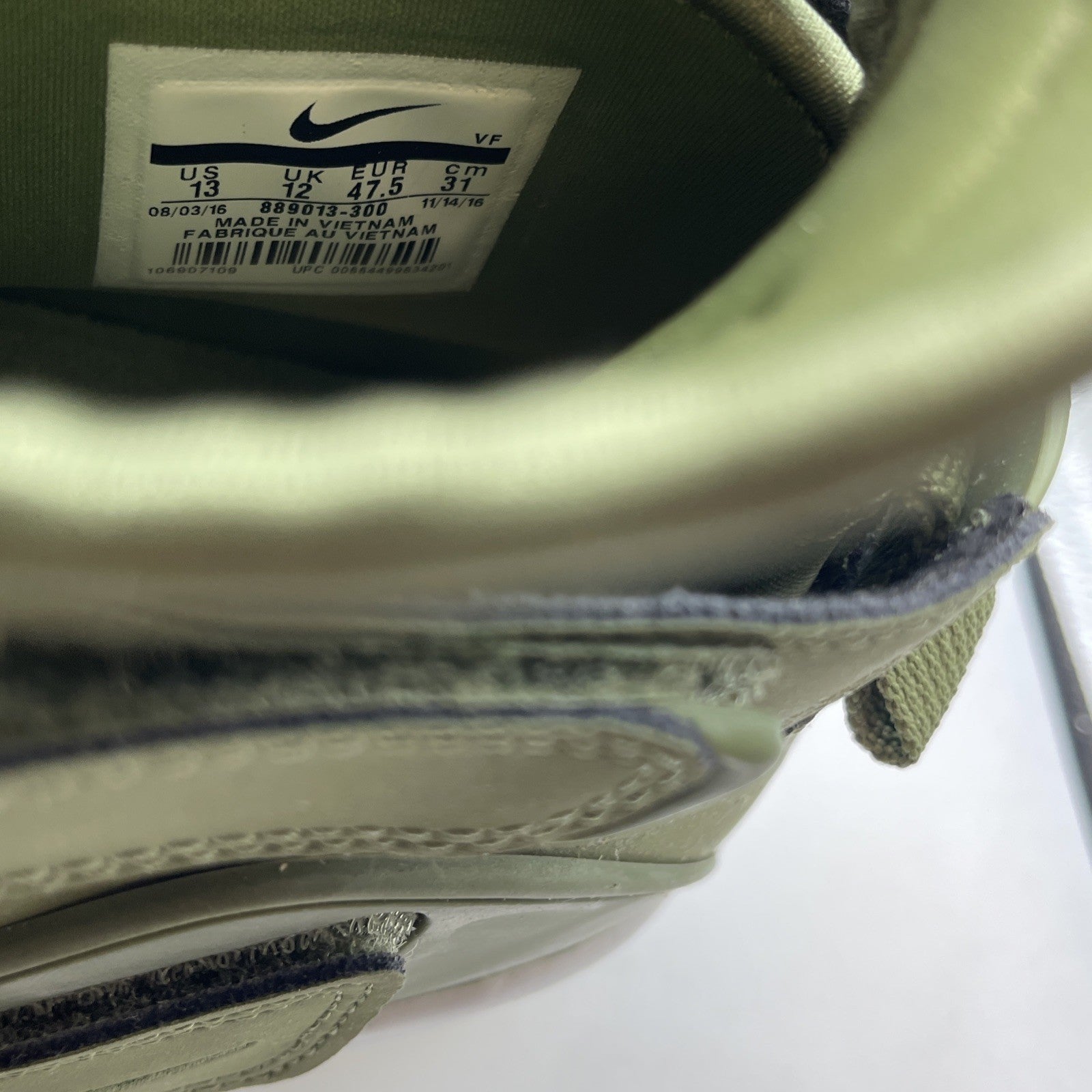 Size 13 - Nike Air Unlimited Palm Green (889013-300)