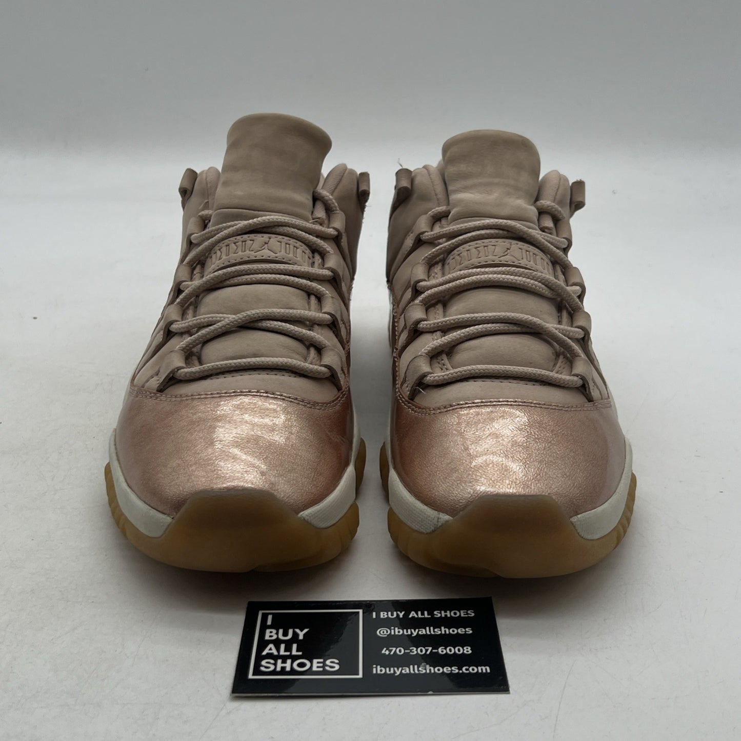 Size 10.5 - Air Jordan 11 Retro Low Rose Gold W (AH7860-105)