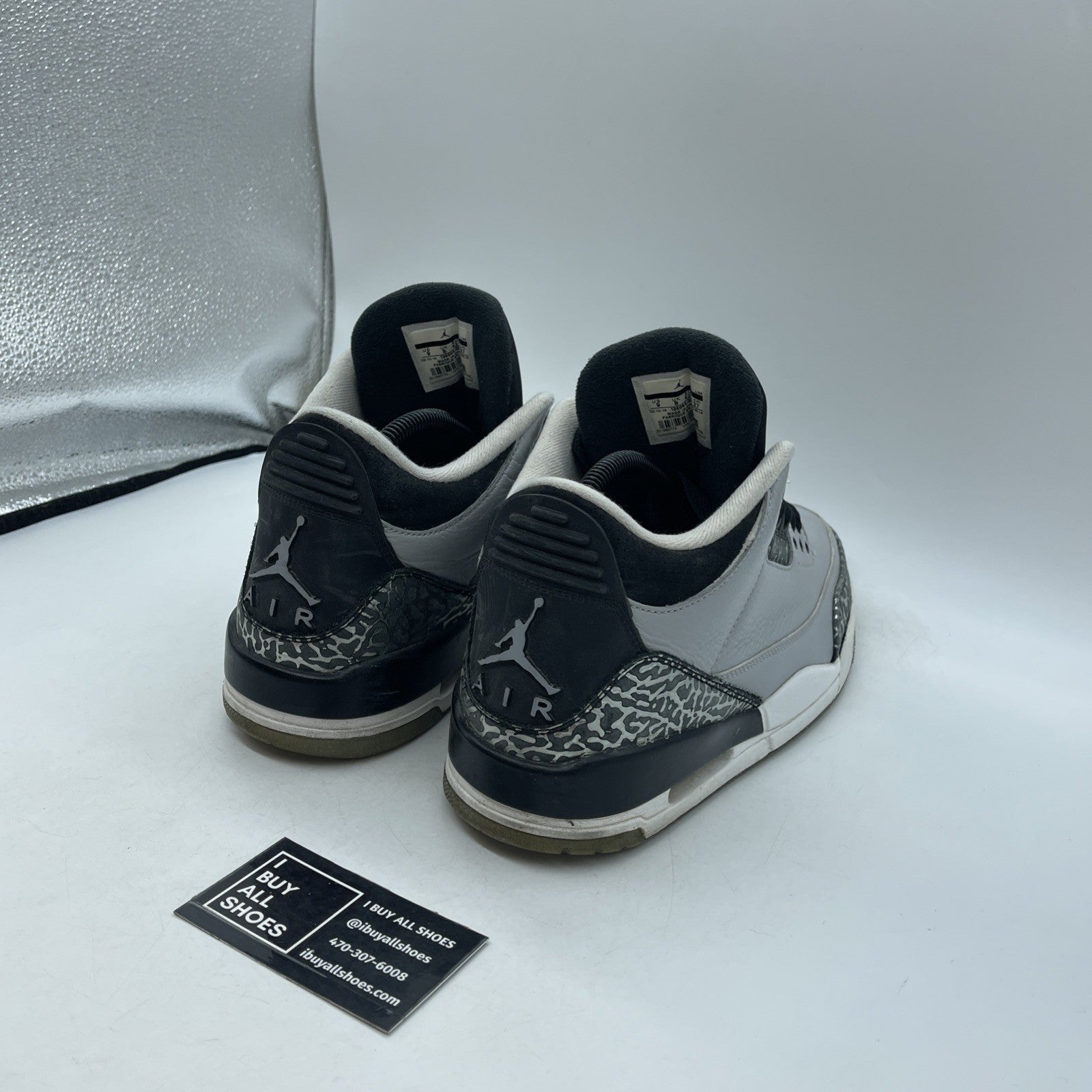 Size 9 - Air Jordan 3 Retro Wolf Grey (136064-004)