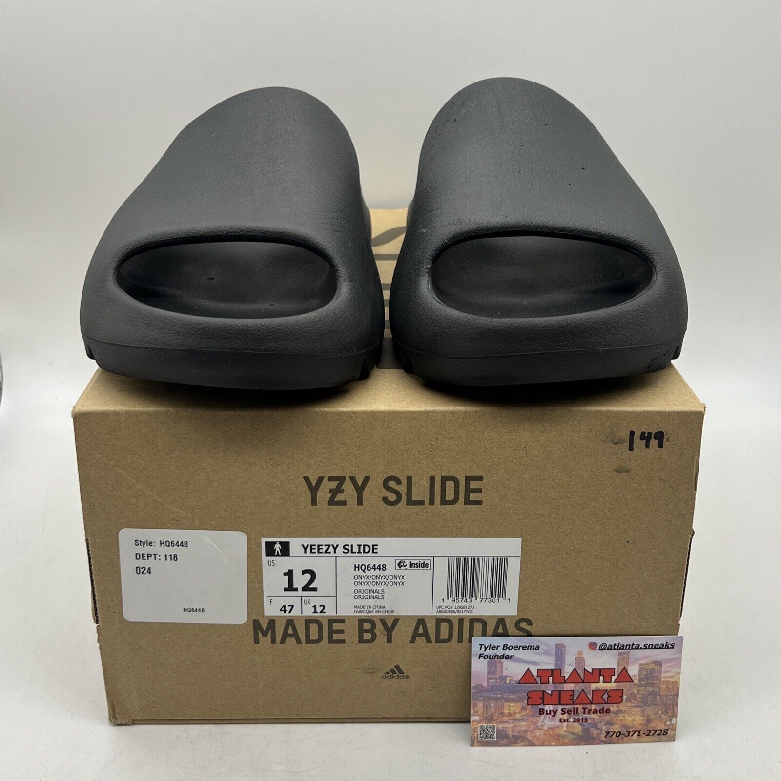 YEEZY SLIDE ONYX HQ6448 MENS SIZE 12 (HQ6448)