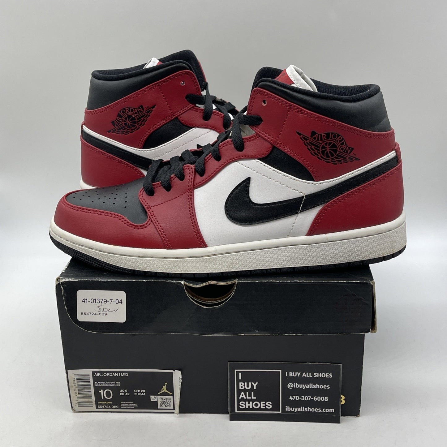 Size 10 - Jordan 1 Mid Chicago Black Toe White Red Leather (554724-069)