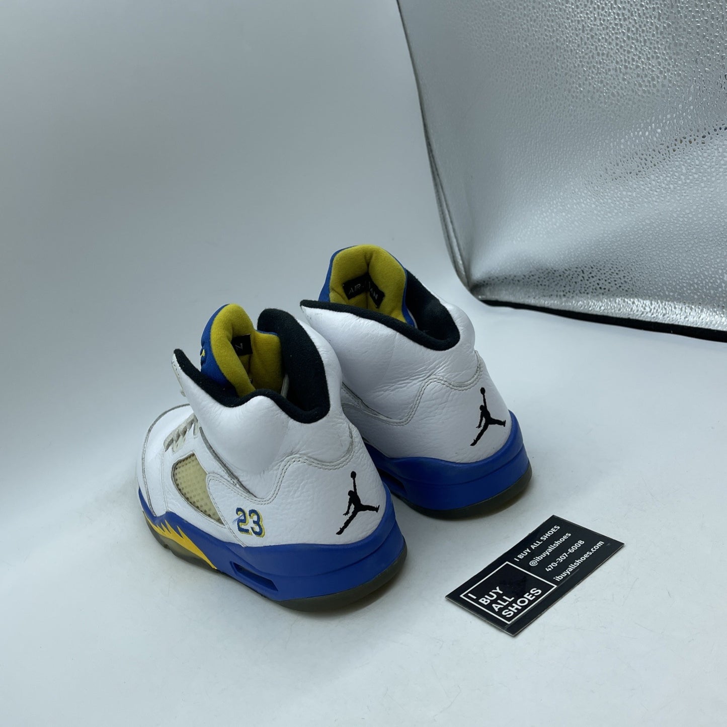 Size 8 - Air Jordan 5 Retro 2013 Laney (136027-189)