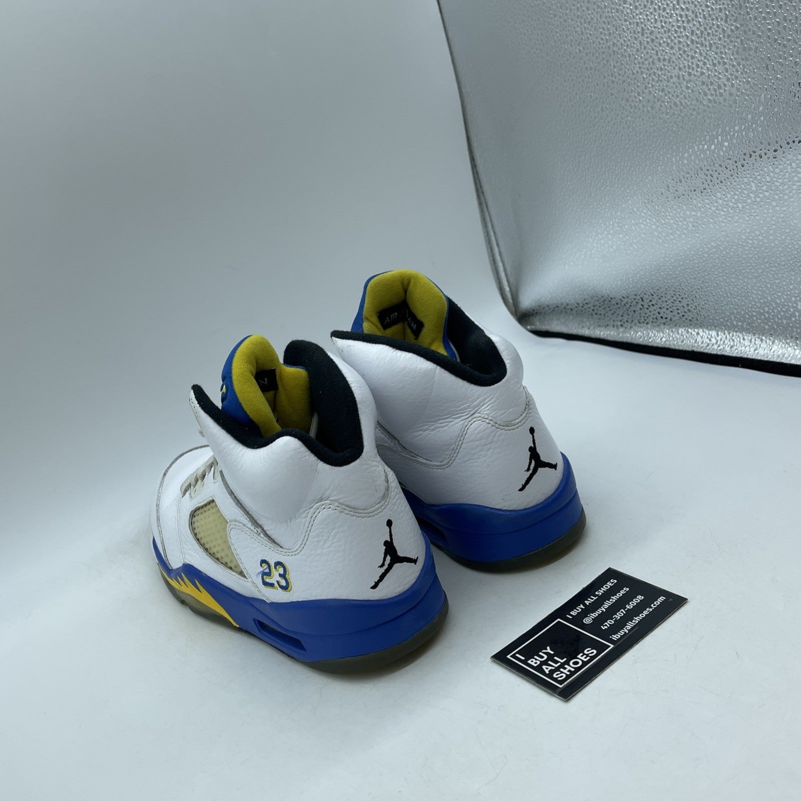 Size 8 - Air Jordan 5 Retro 2013 Laney (136027-189)