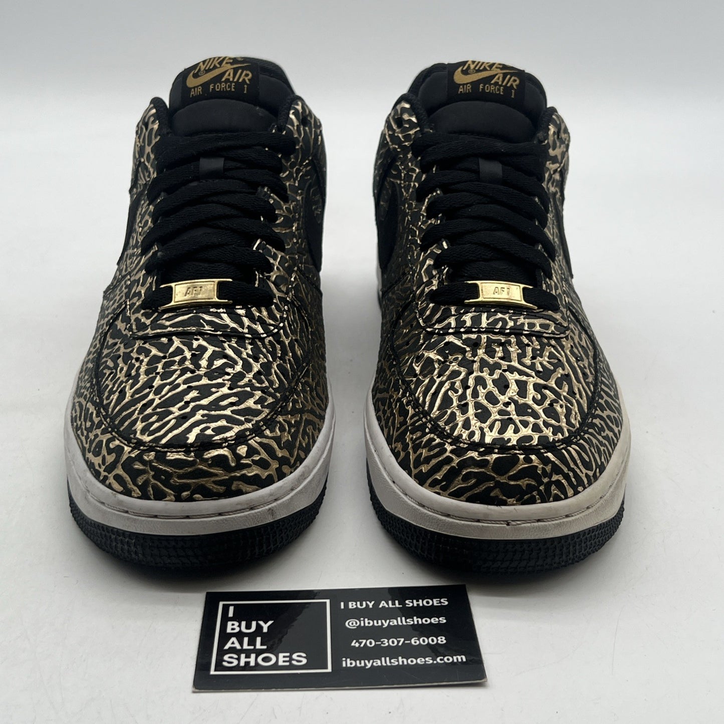 Size 10.5 - Nike Air Force 1 Low Black (488298-702)