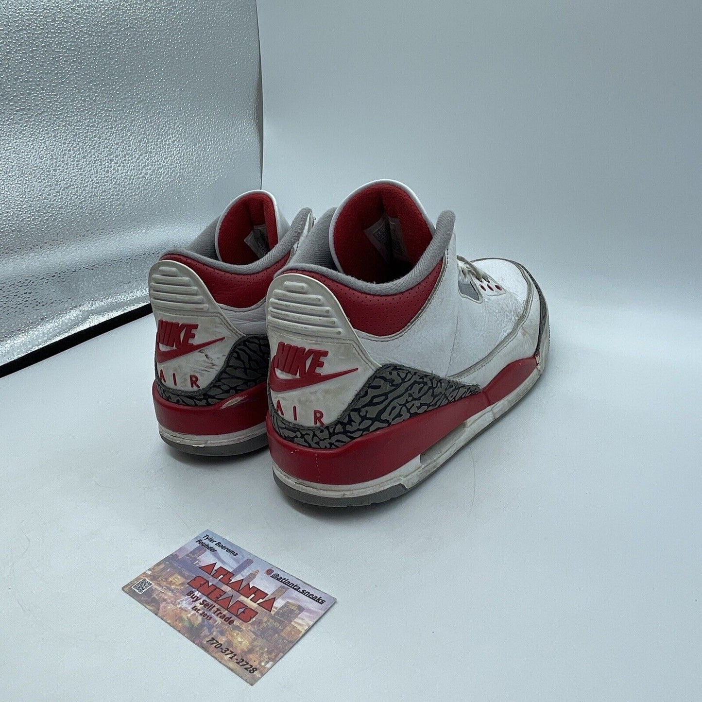 Size 9.5 - Jordan 3 Retro Mid Fire Red Grey White Leather (DN3707-160)