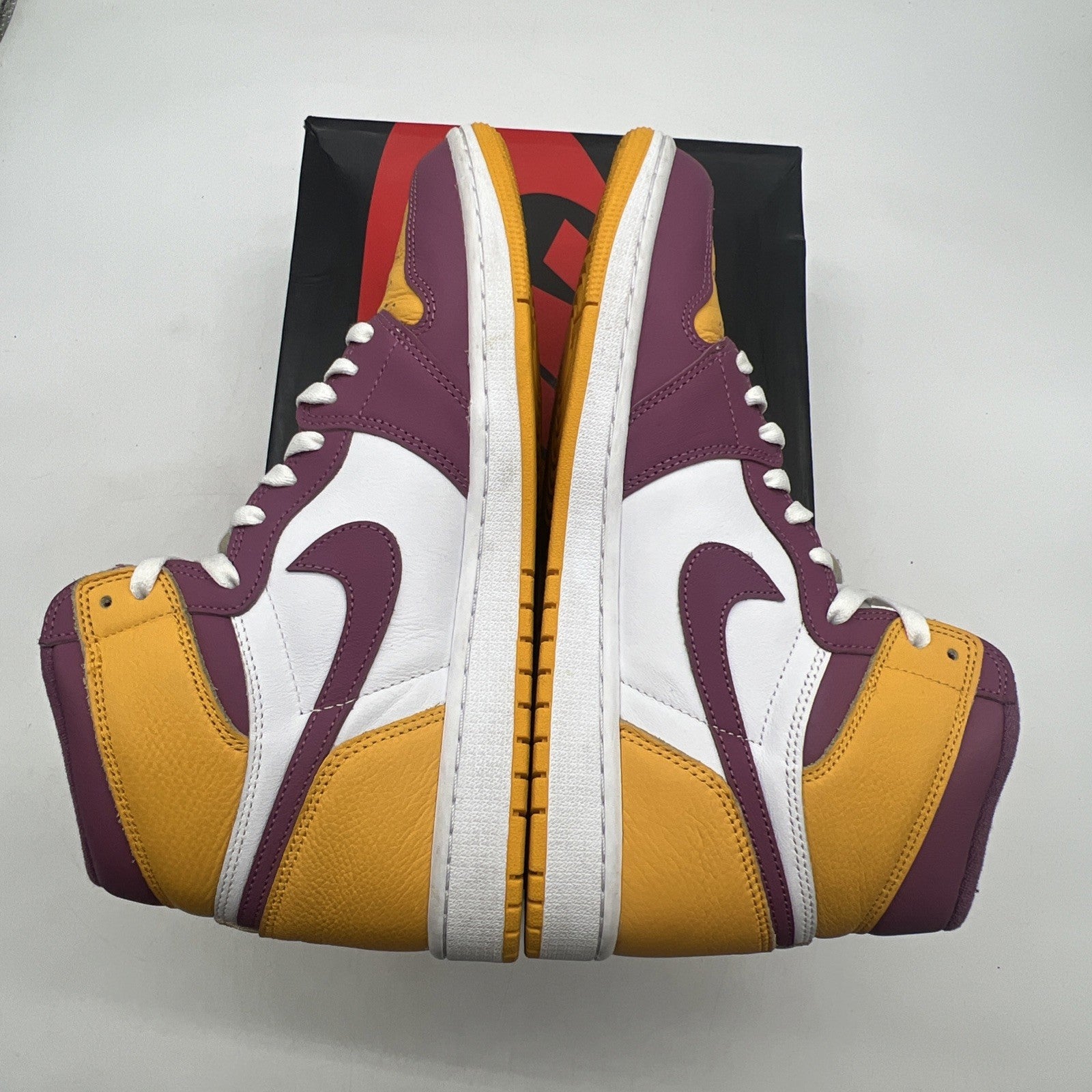 Size 11 - Air Jordan 1 Retro High OG Brotherhood 2022 (555088-706)