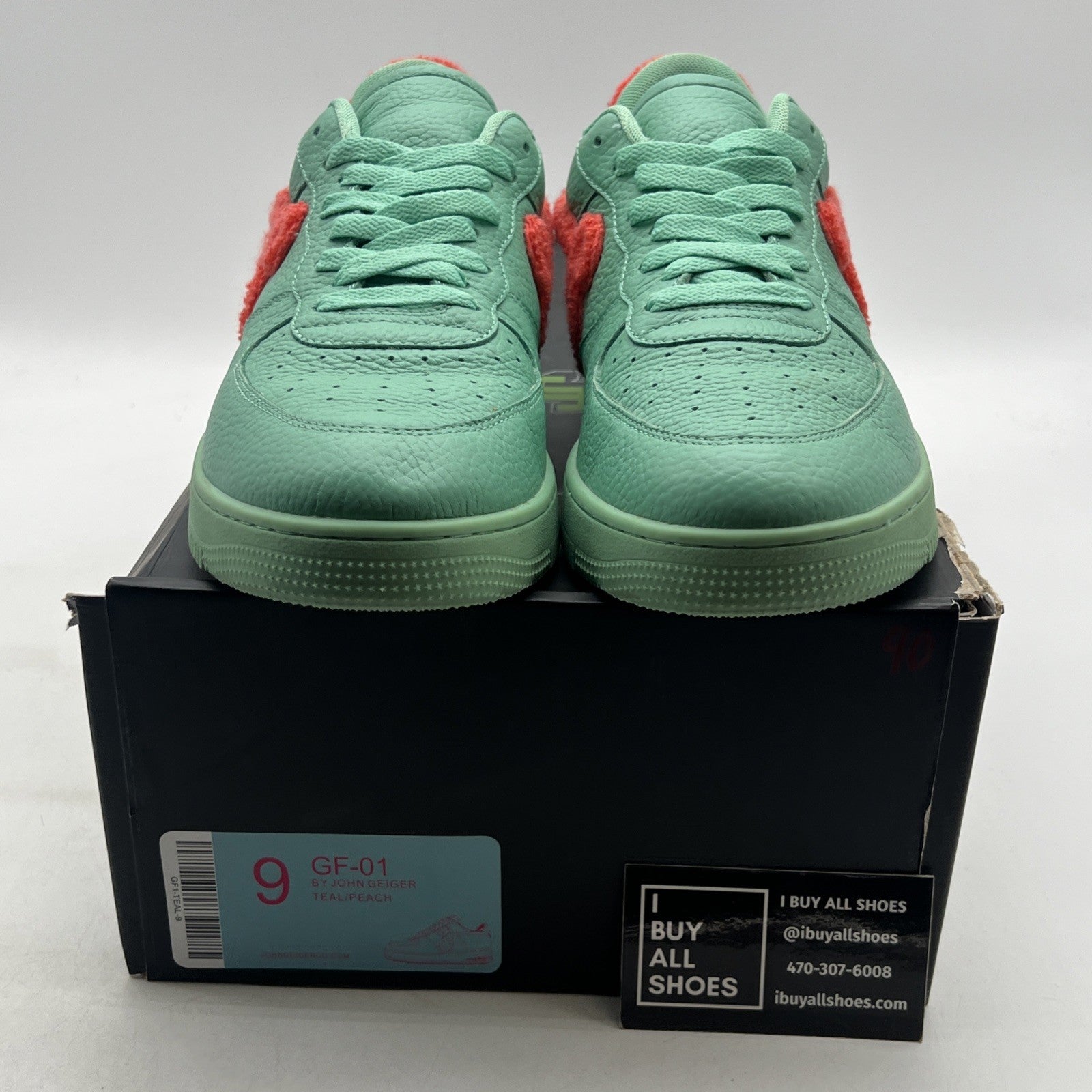 Size 9 - GF-01 By John Geiger 'Teal Pebbled Leather Peach Chenille'