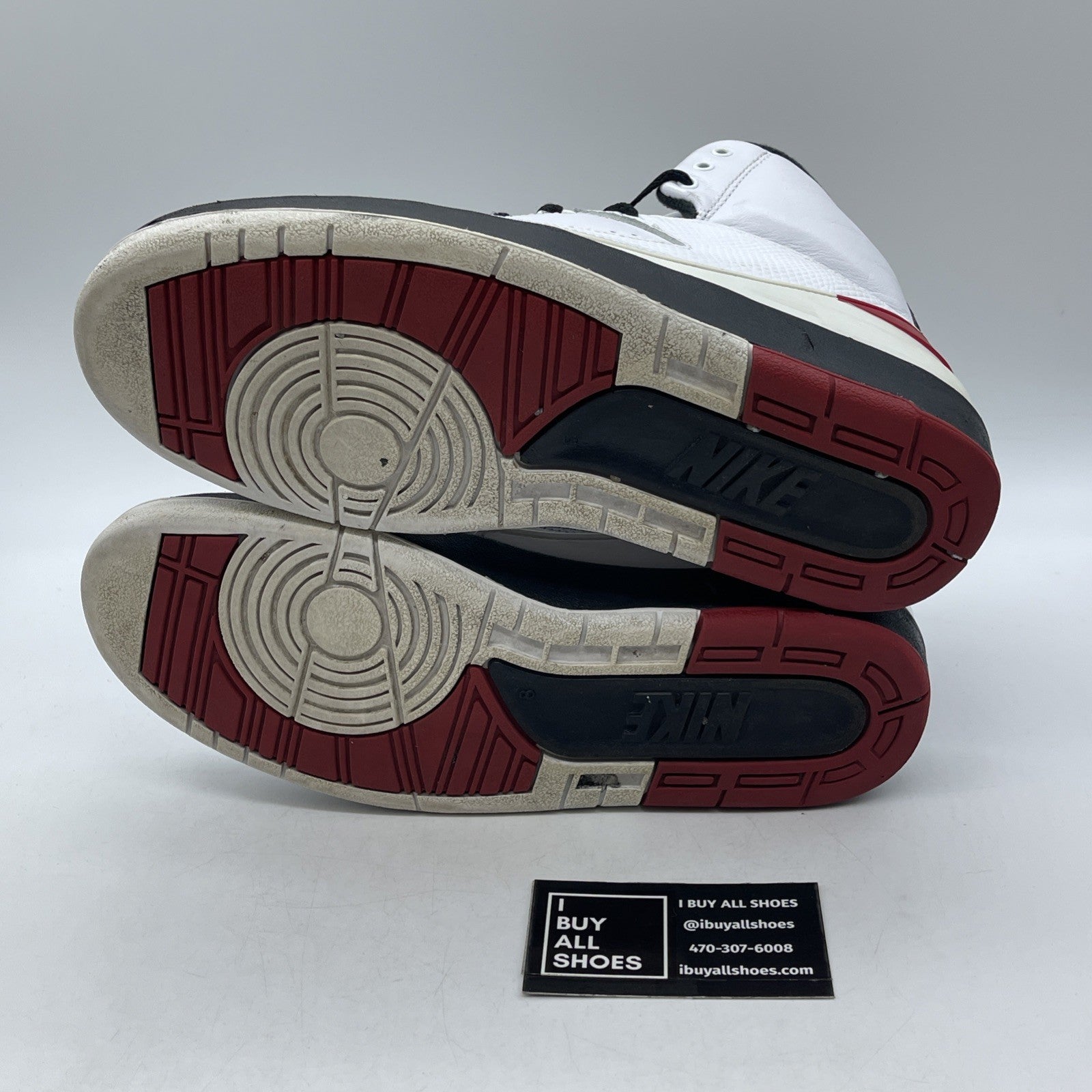 Size 8 - Jordan 2 Retro Mid Chicago White Red Black Leather (DX2454-106)