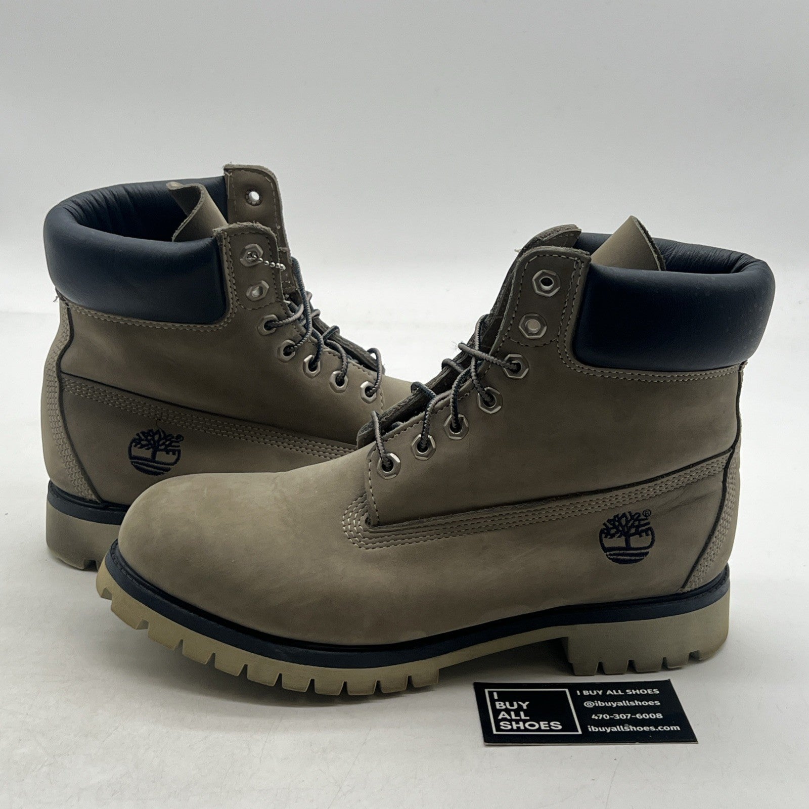 Size 9 - Timberland Classic Workwear Outdoor Boots