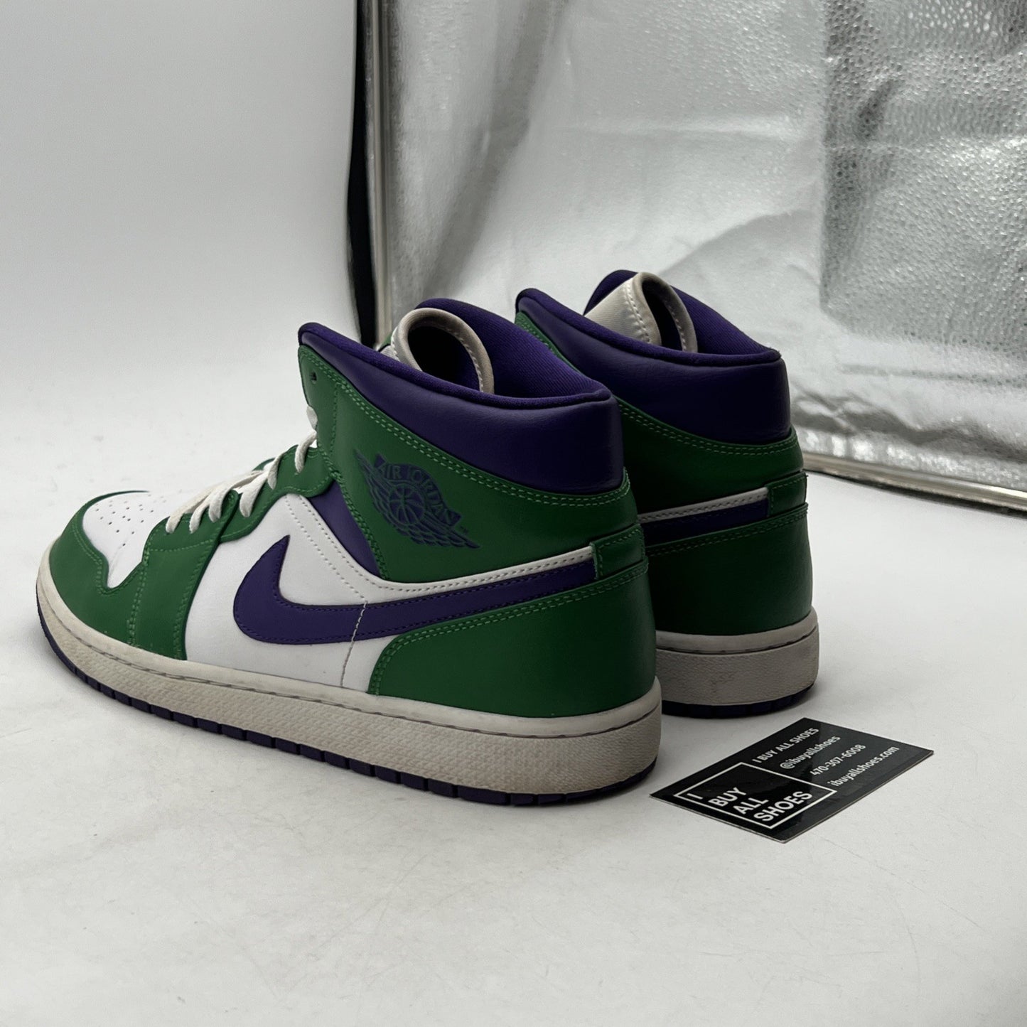 Size 11 - Air Jordan 1 Mid Hulk (554724-300)