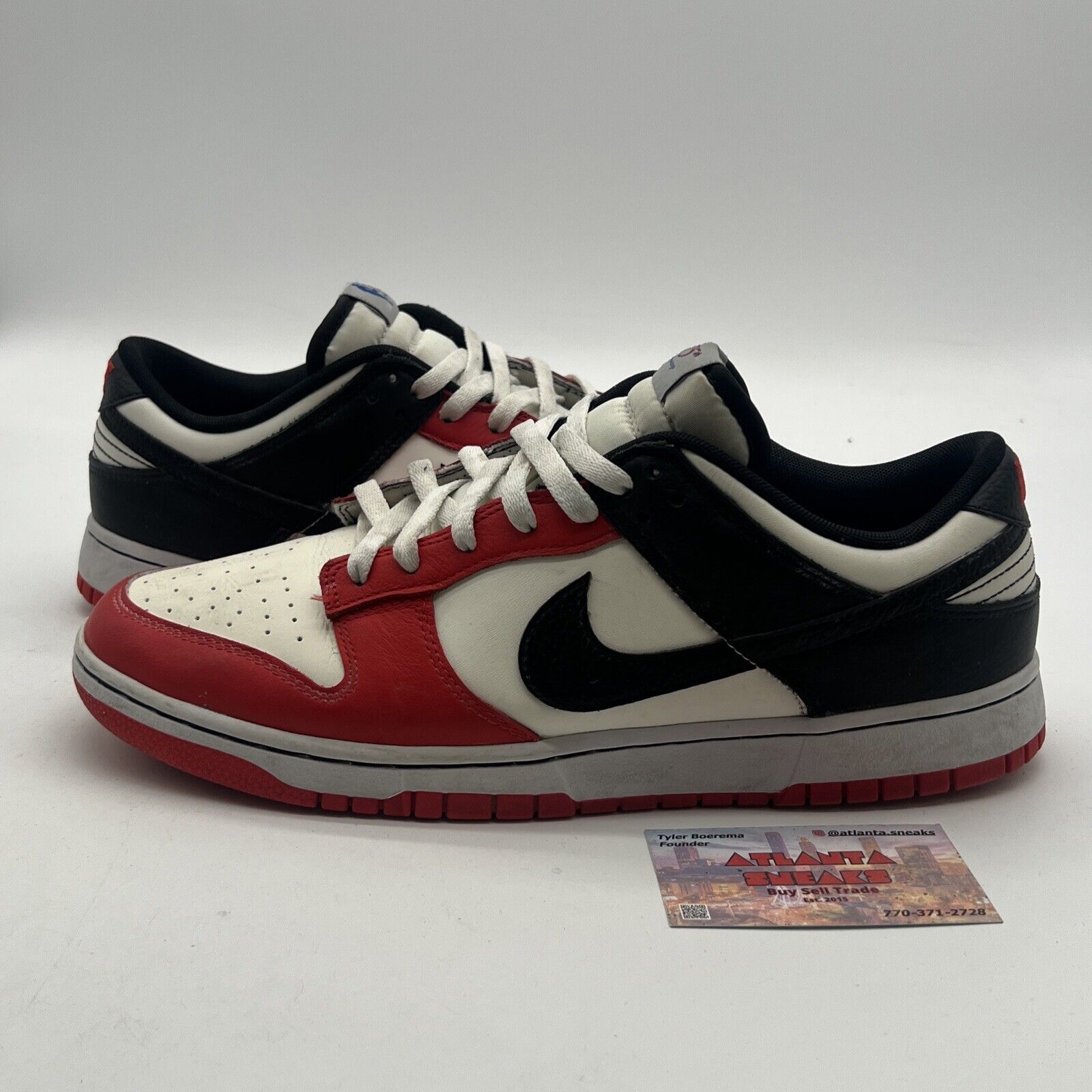 Size 12 - Nike Dunk Low EMB x NBA 75th Anniversary - Bulls 2021 (DD3663-100)