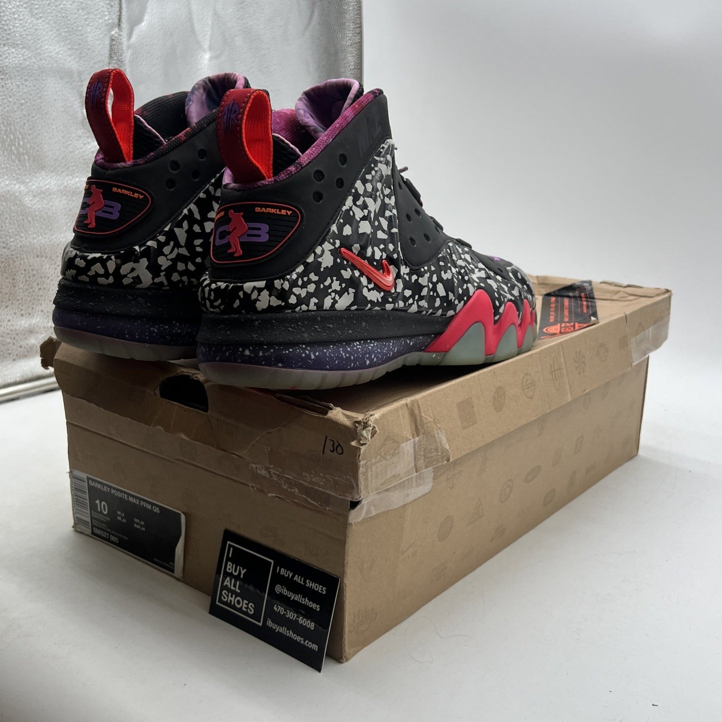 Size 10 - Nike Barkley Posite Max Area 72 (588527-060)