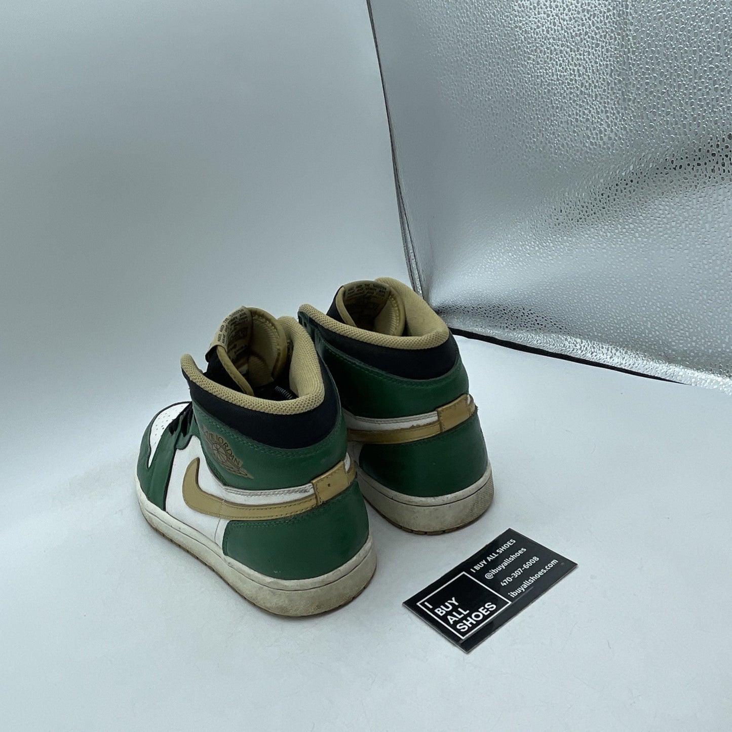 Size 8.5 - Air Jordan 1 Retro OG High Celtics (555088-315)