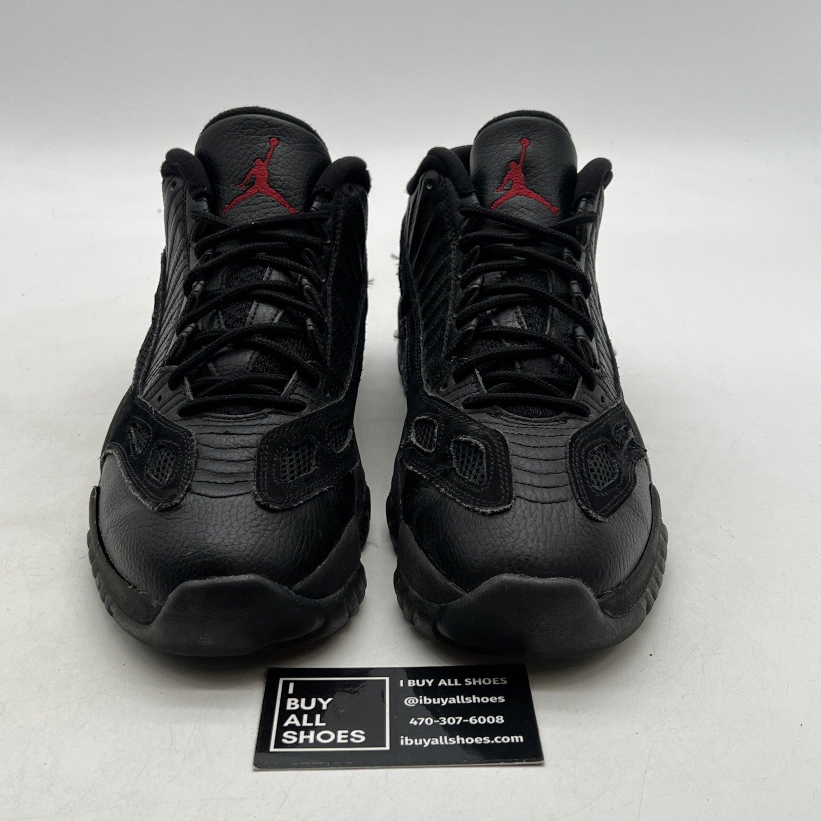 Size 10.5 - Air Jordan 11 IE Low Referee (306008-003)
